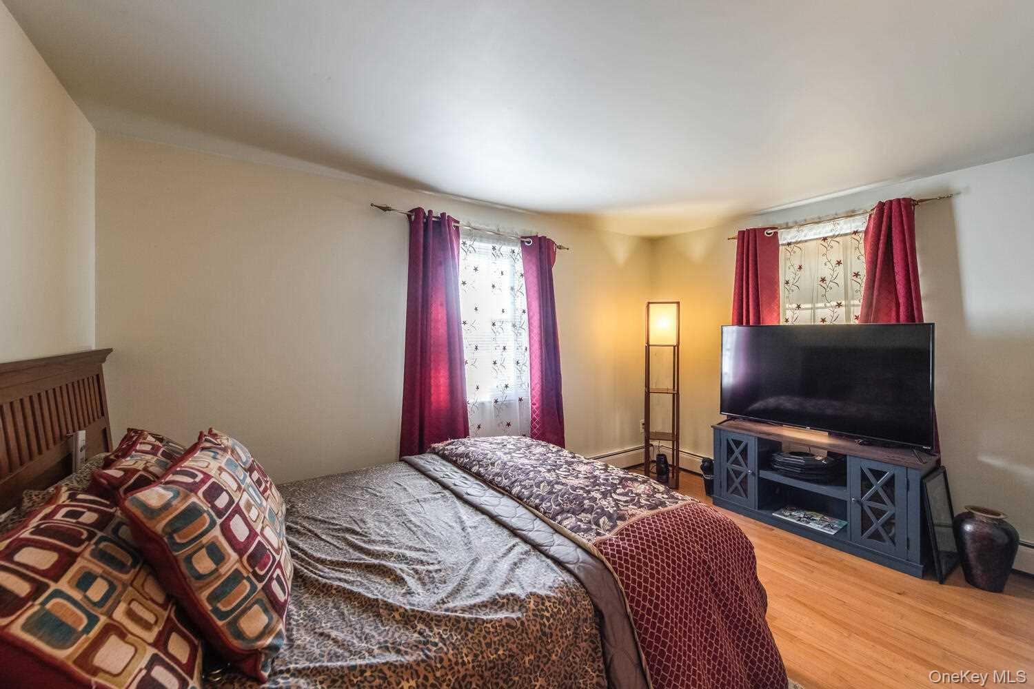 #16 photo, 12 Dwyer Lane, Wappingers Falls , NY 12590