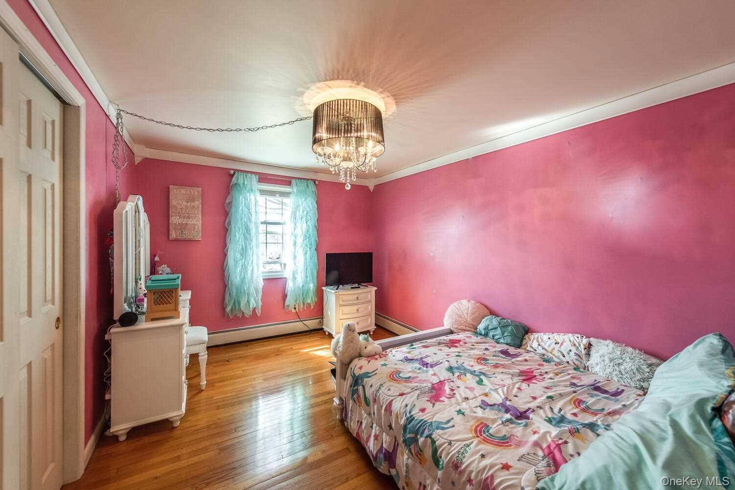 #19 photo, 12 Dwyer Lane, Wappingers Falls , NY 12590