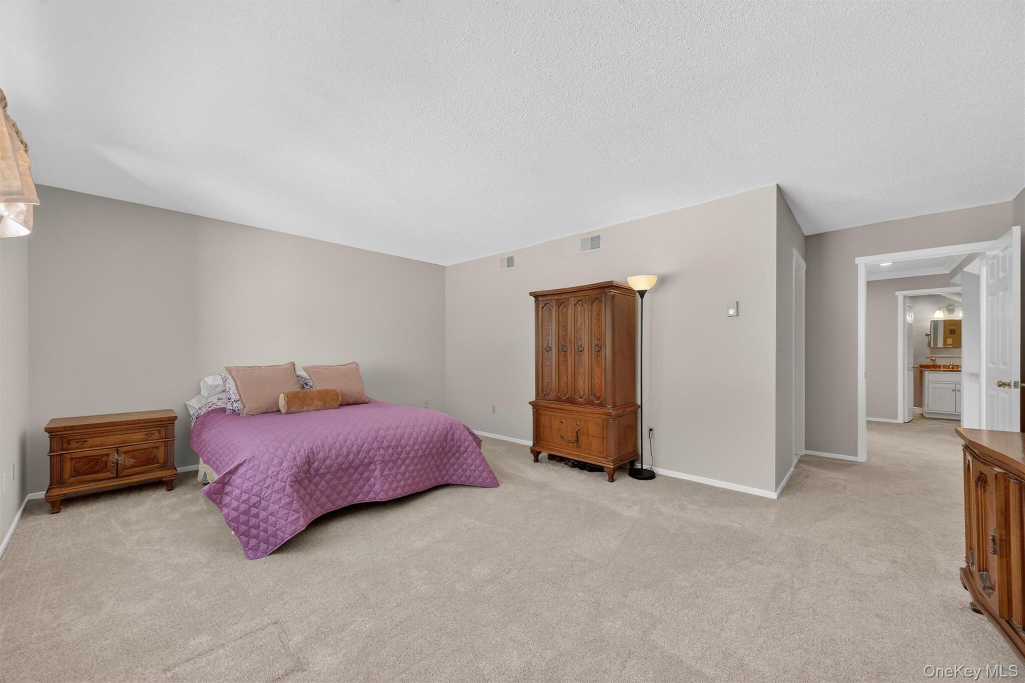 #17 photo, 228 Heritage Hills, Somers , NY 10589