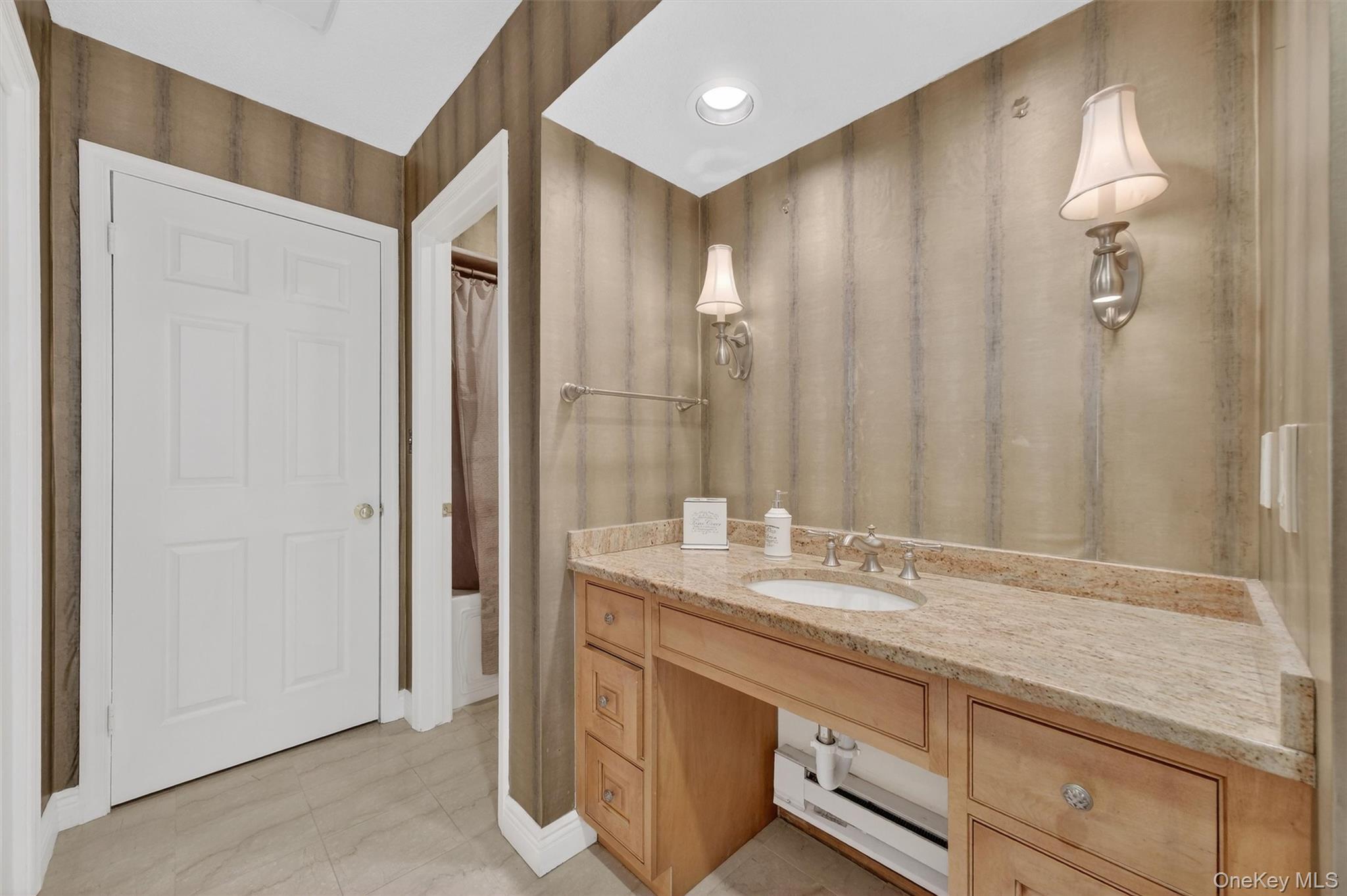 #18 photo, 228 Heritage Hills, Somers , NY 10589