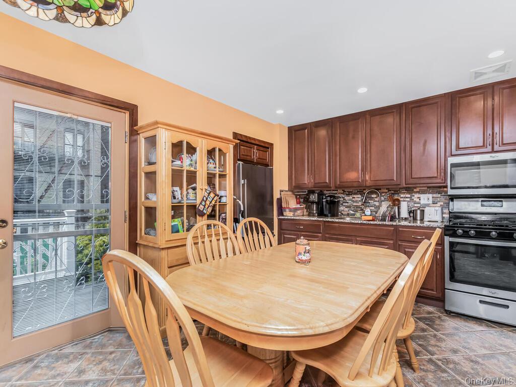 #4 photo, 526 E 139th Street, Bronx , NY 10454