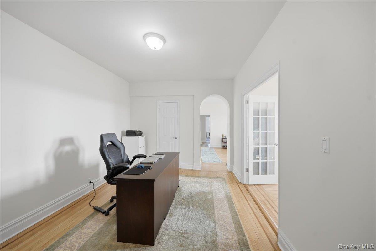 #8 photo, 43 Calton Road, New Rochelle , NY 10804