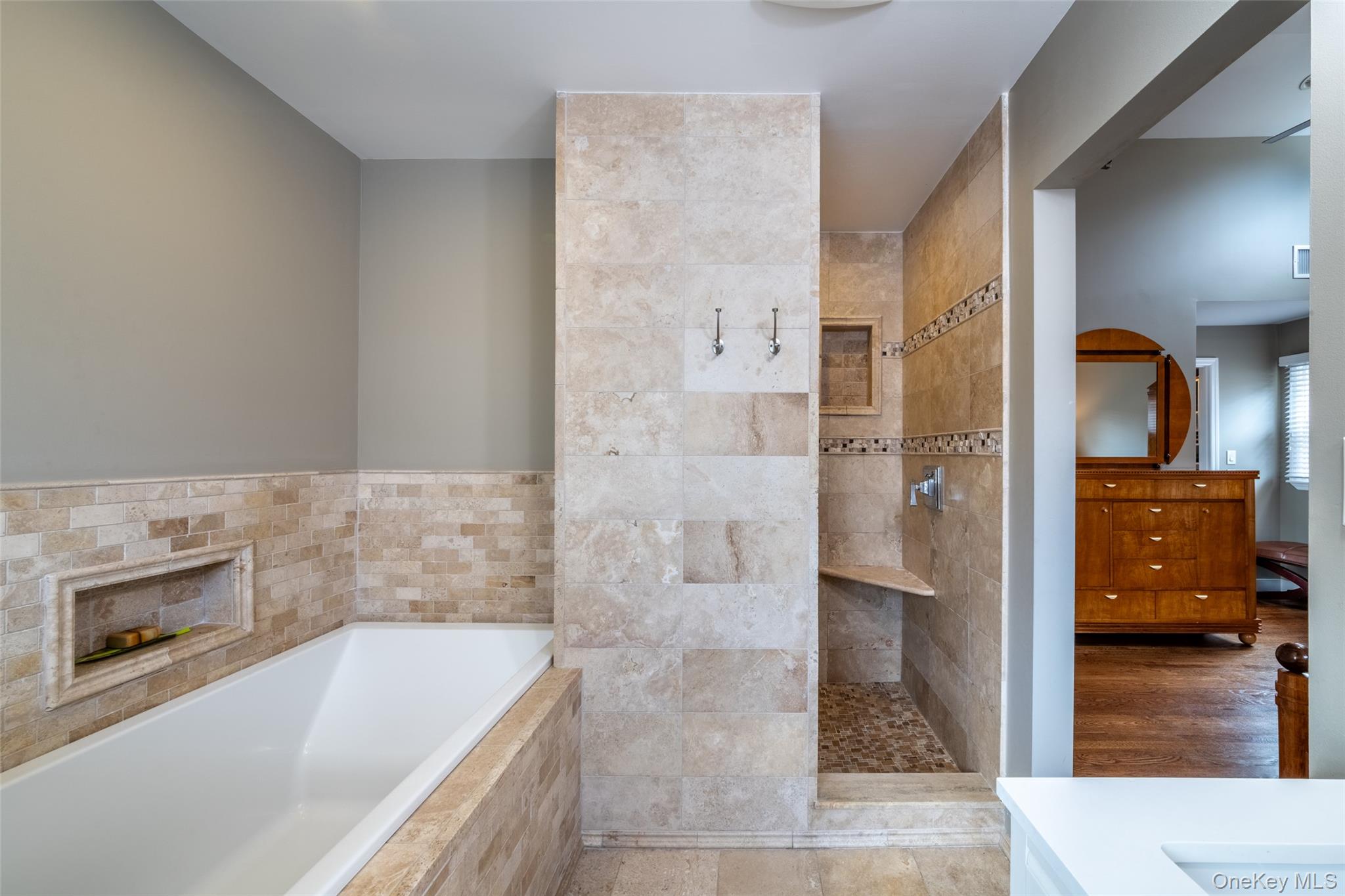 #14 photo, 29 Oakdale Avenue, New Rochelle , NY 10801