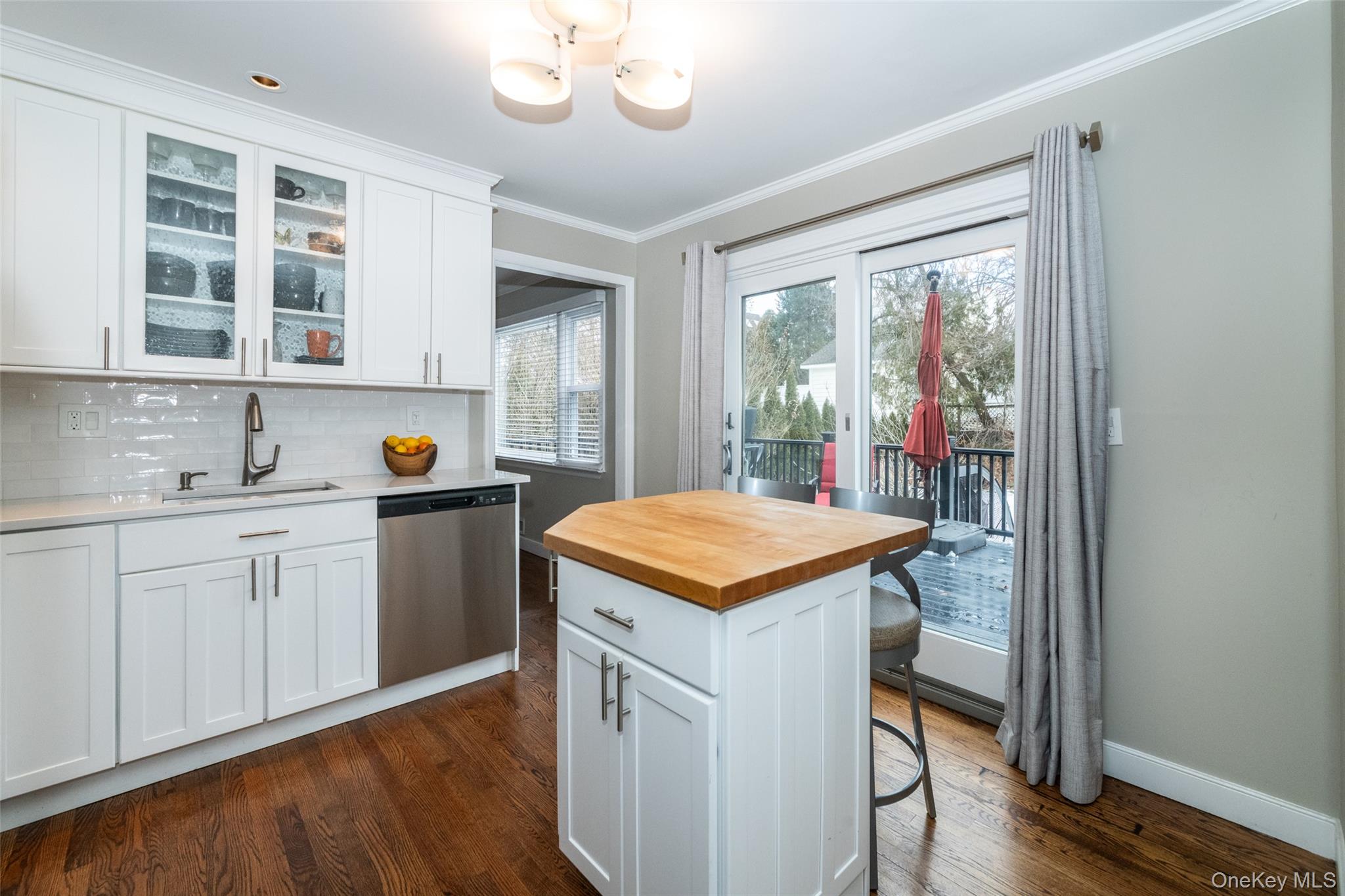 #7 photo, 29 Oakdale Avenue, New Rochelle , NY 10801