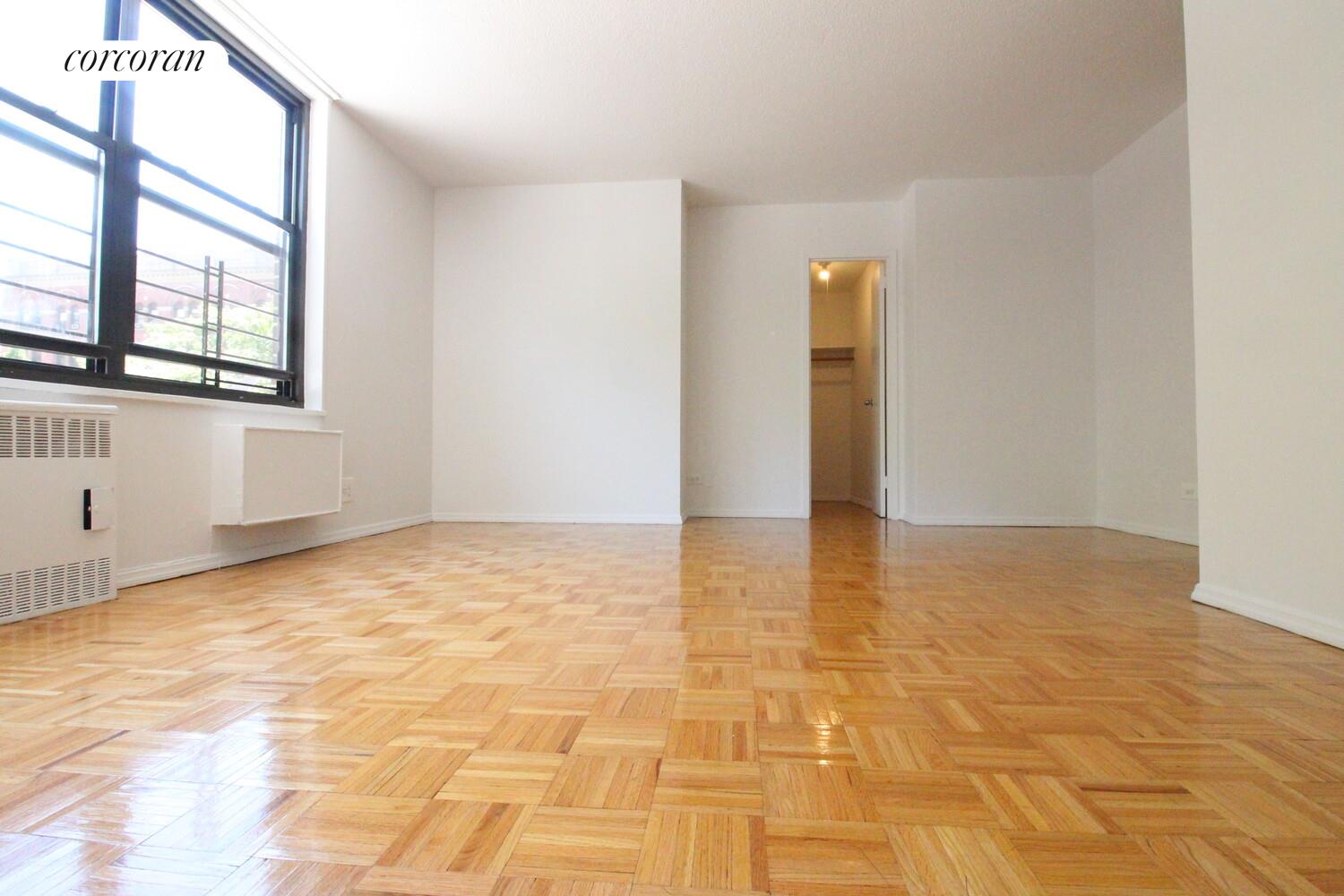 #4 photo, New York City, Upper West Side , NY 10024