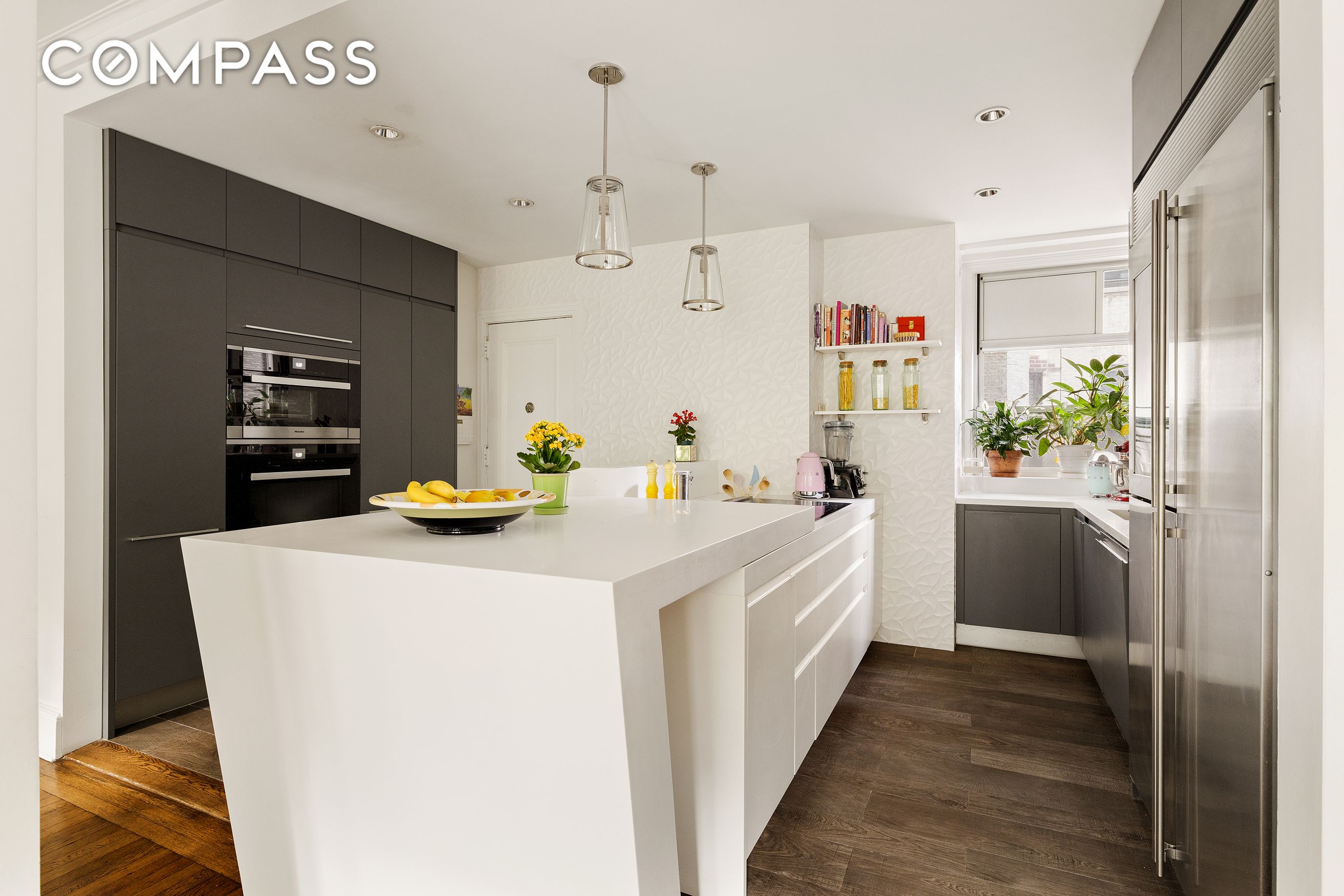 #5 photo, 108 E 82nd Street, מנהטן Upper East Side , NY 10028