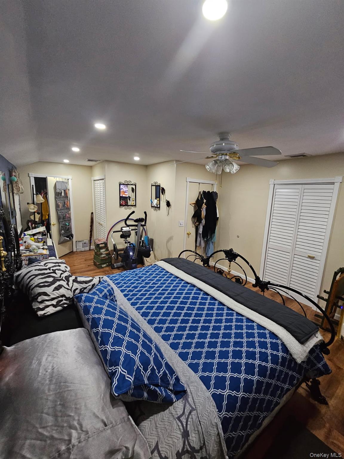 #7 photo, 3 Chevy, Amityville , NY 11701