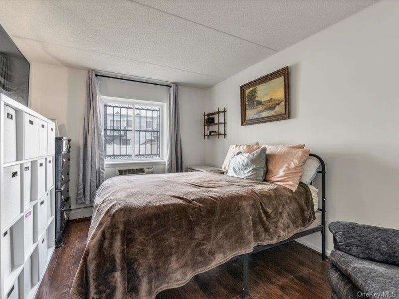 #6 photo, 123 Beach 61st Street, Arverne , NY 11692