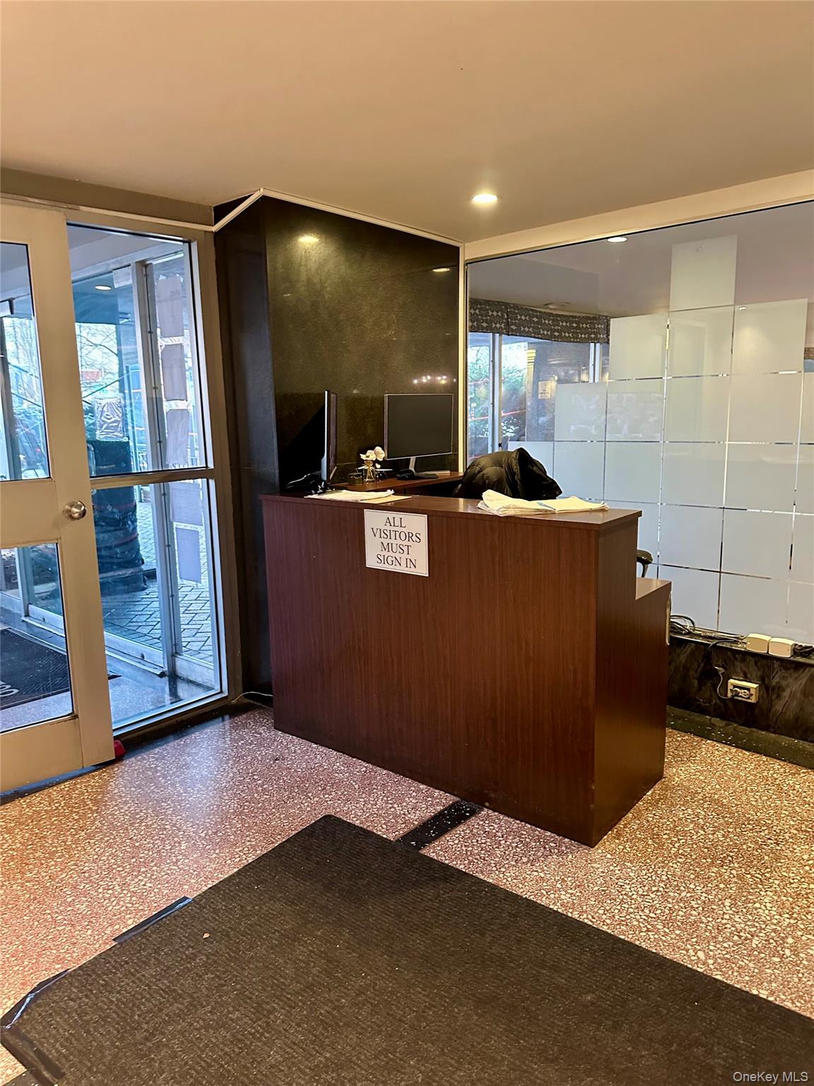 #5 photo, 820 ocean Parkway, 브루클린 Brooklyn , NY 11230