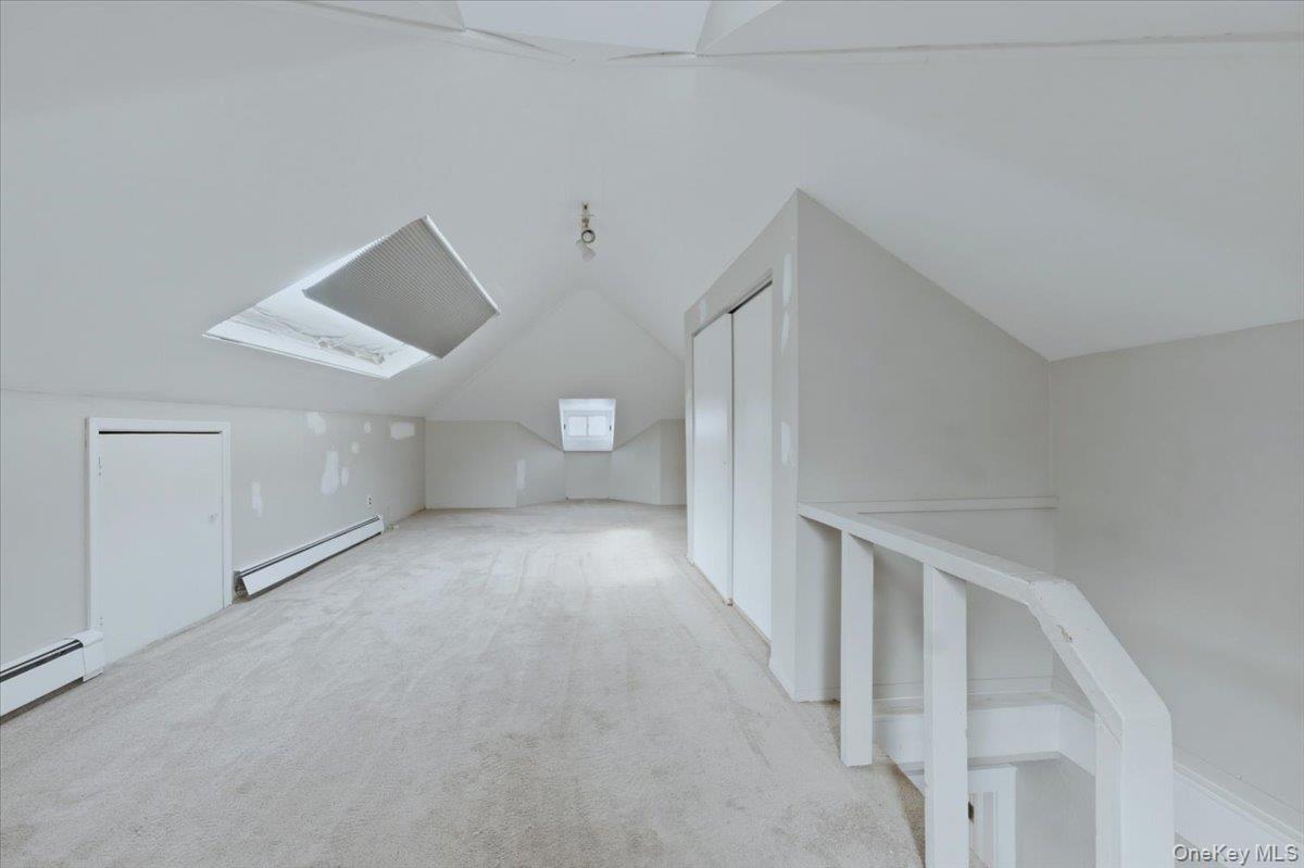 #16 photo, 801 Main Street, 롱 아일랜드 Farmingdale , NY 11735