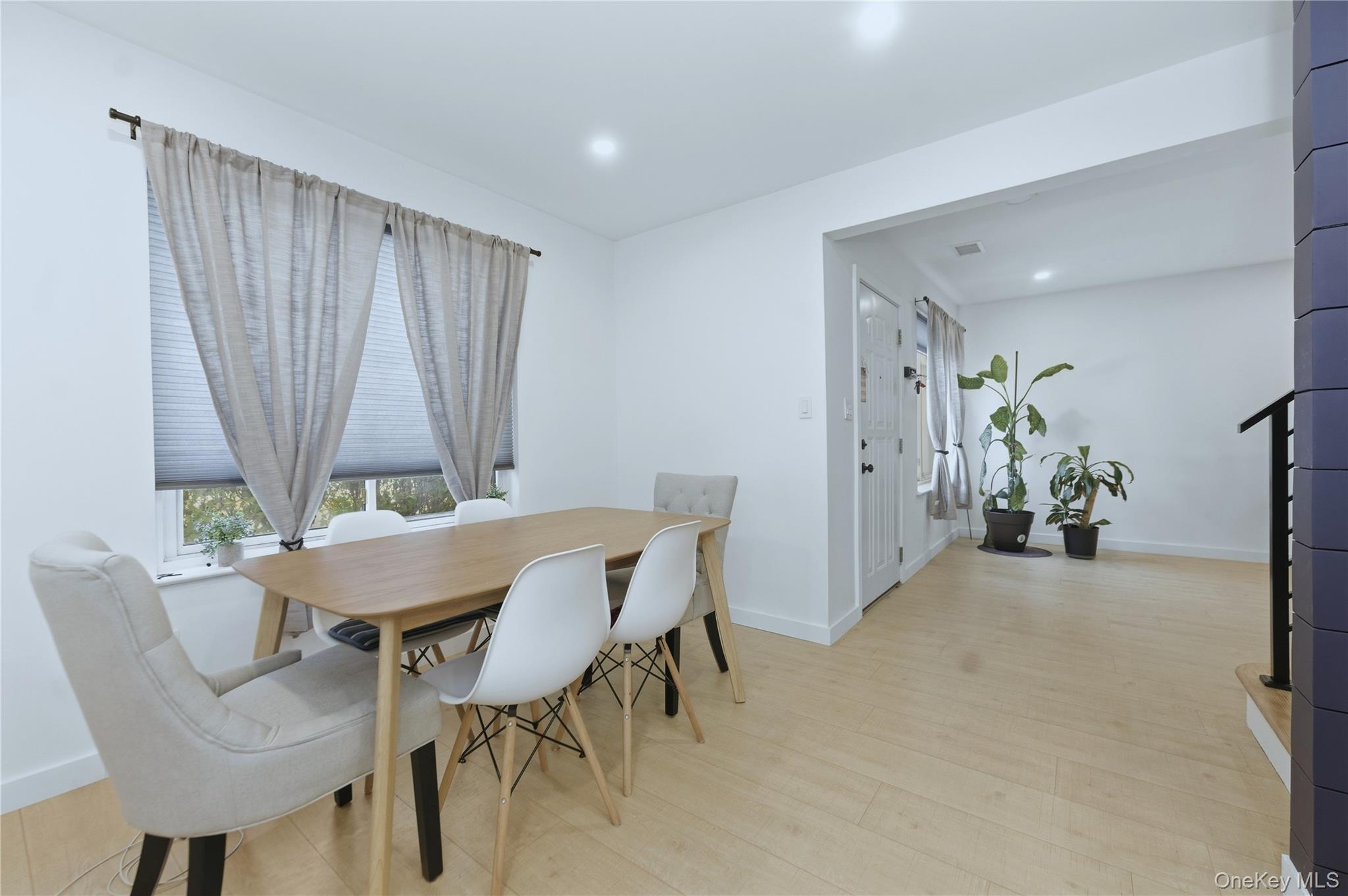 #7 photo, 81 Alhambra Drive, Oceanside , NY 11572