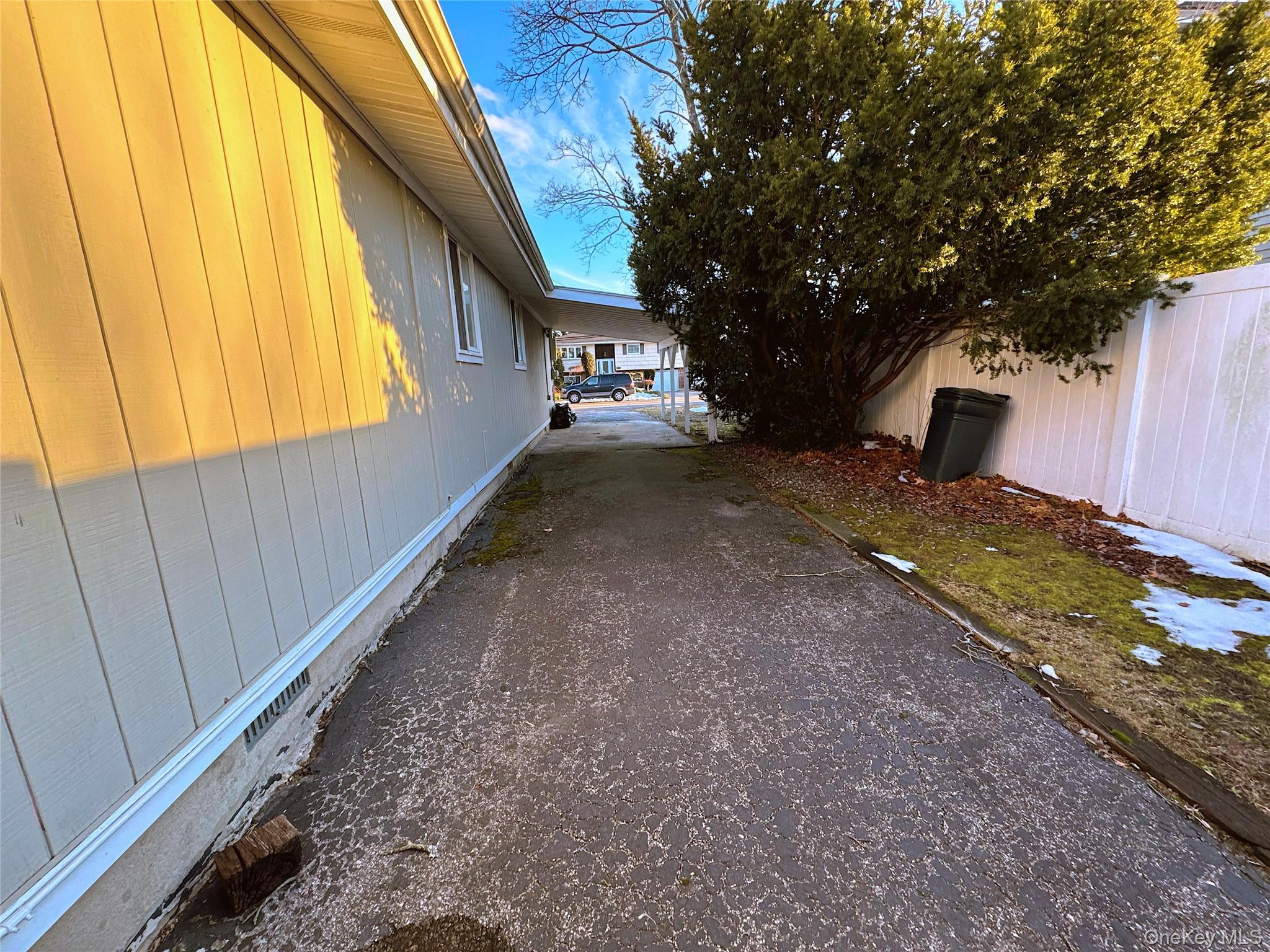 #12 photo, 15 Maple Street, West Babylon , NY 11704