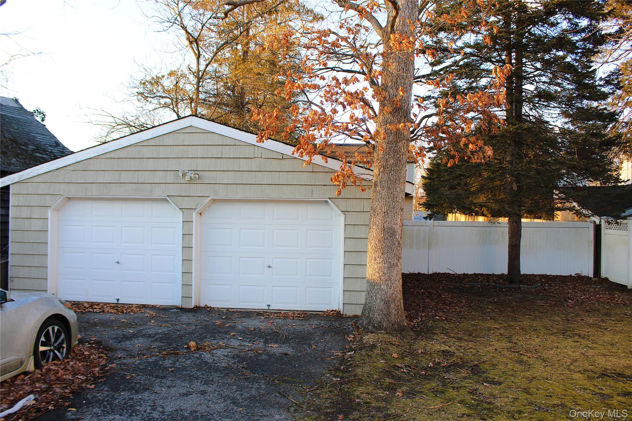 #14 photo, 15 Maple Street, West Babylon , NY 11704