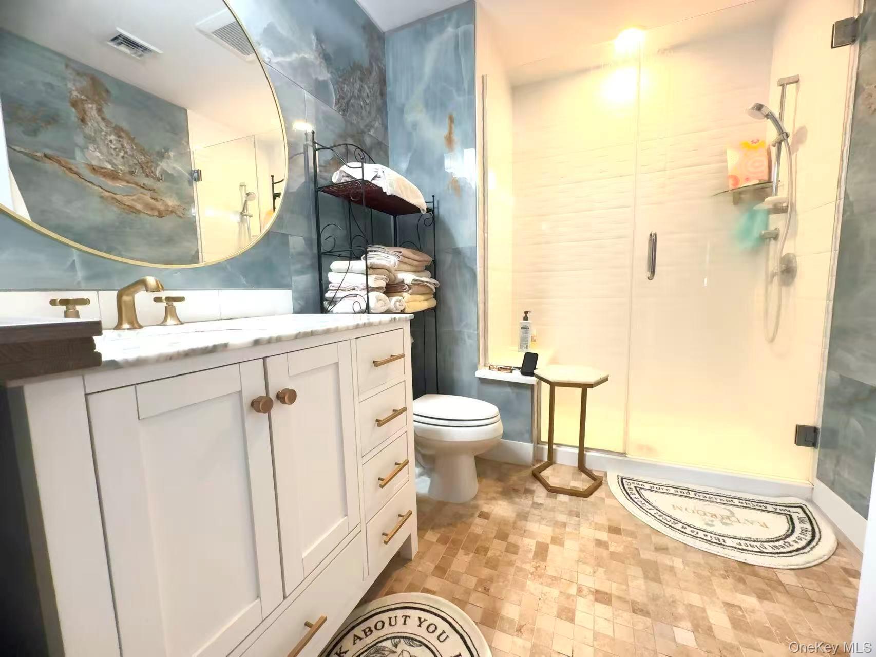 #15 photo, 509 Breton Way, Glen Cove , NY 11542