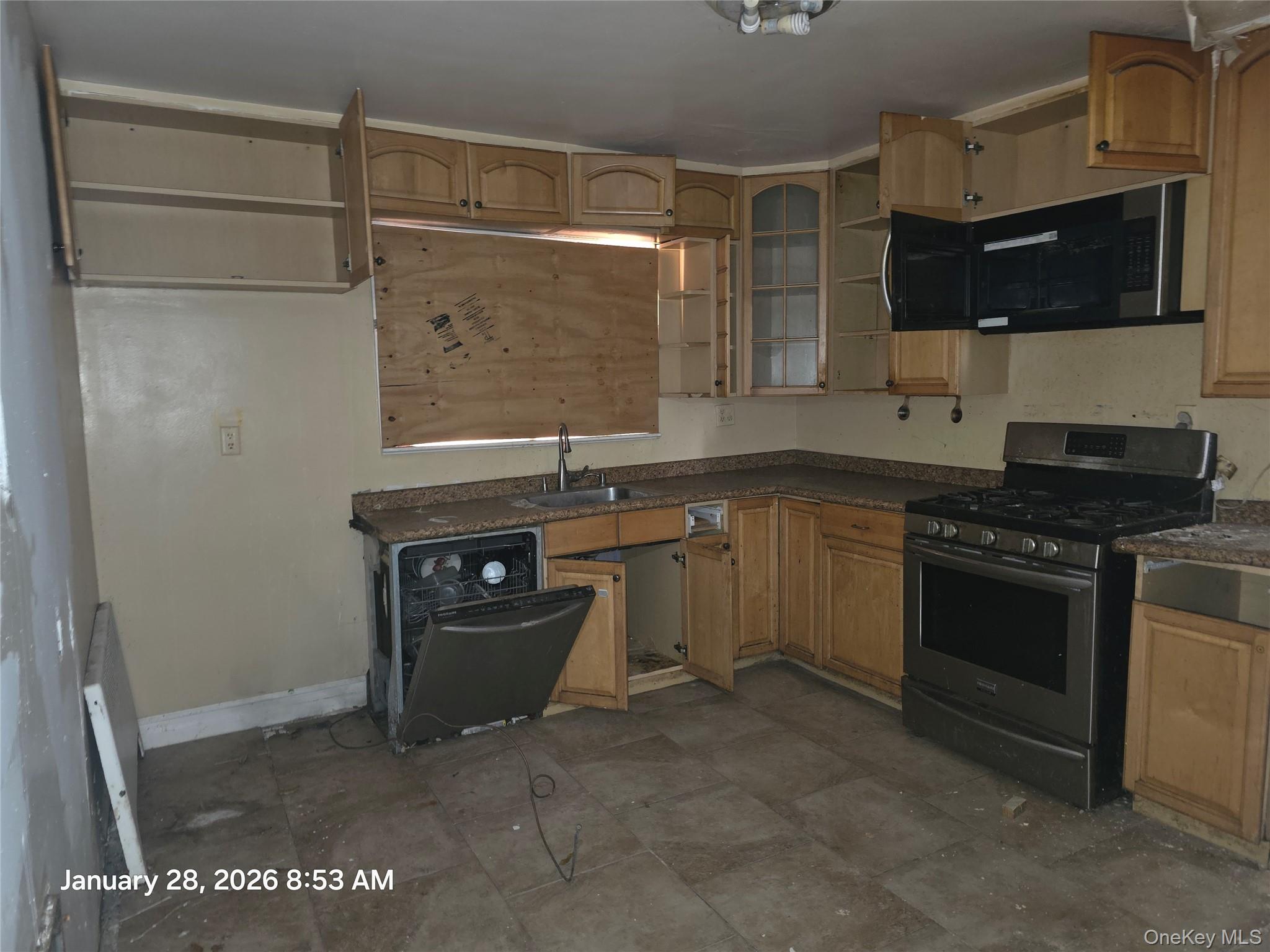 #10 photo, 326 Roberts Avenue, 뉴욕주 Yonkers , NY 10703