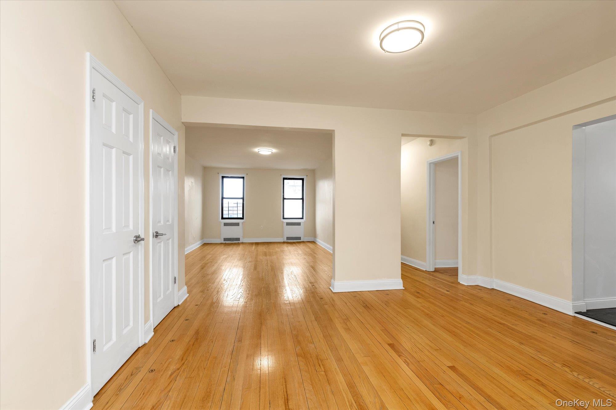 #8 photo, 92-11 35 Avenue, Jackson Heights , NY 11372