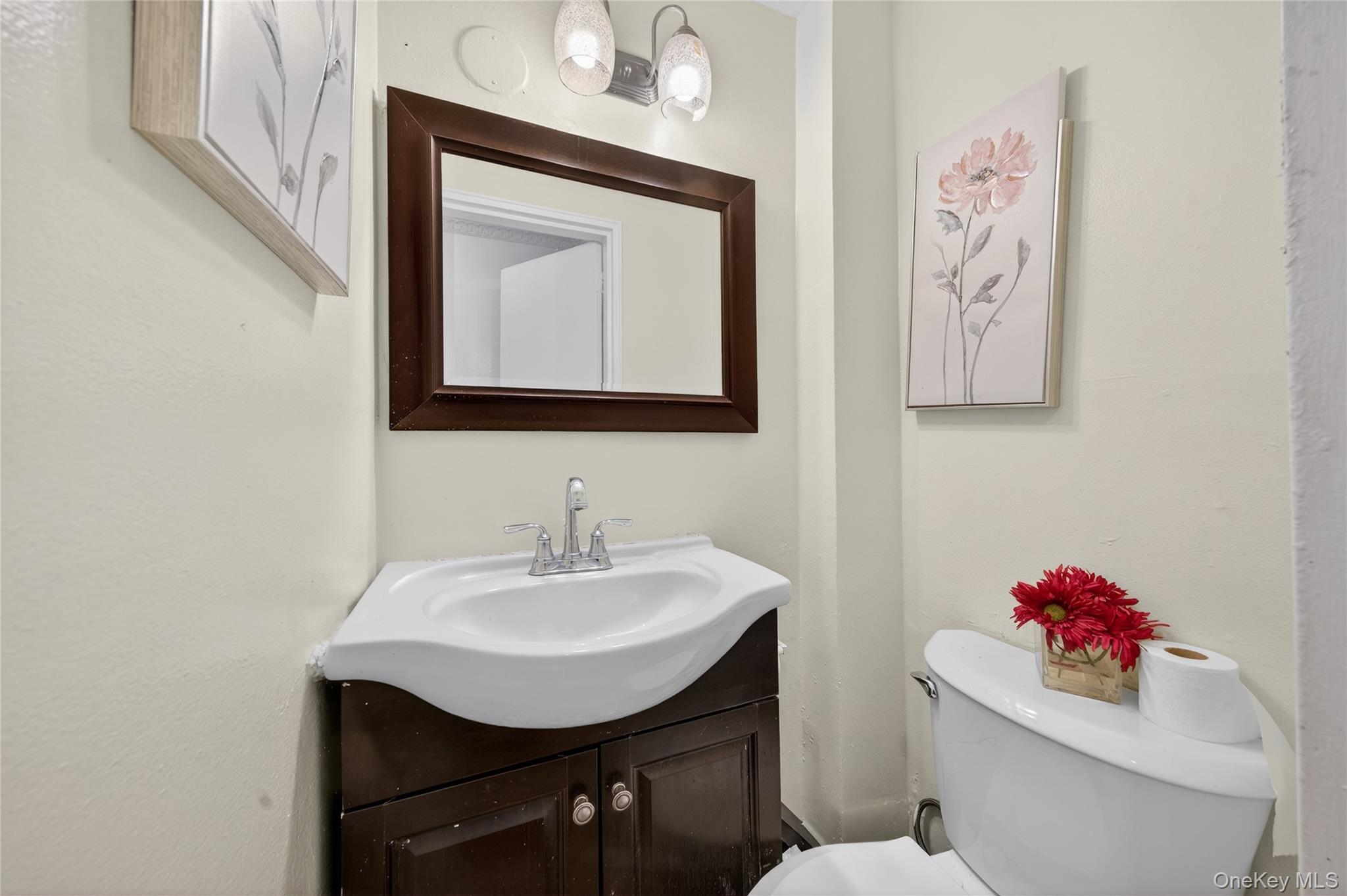 #9 photo, 10424 187th Street, Saint Albans , NY 11412