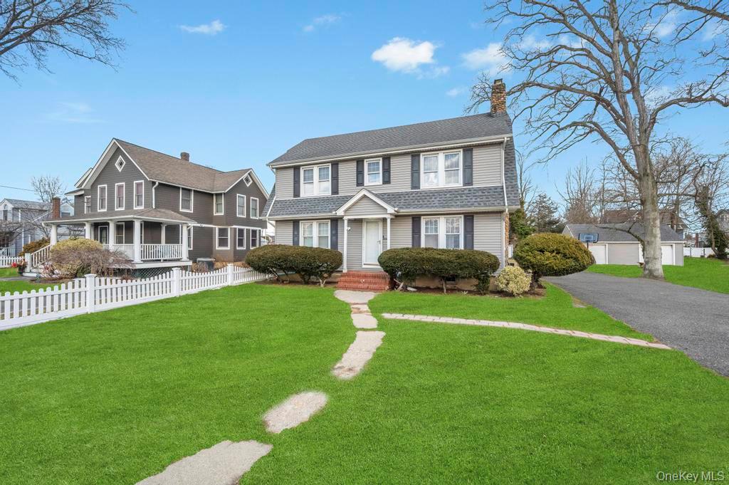 #2 photo, 137 Melrose Avenue, Massapequa , NY 11758