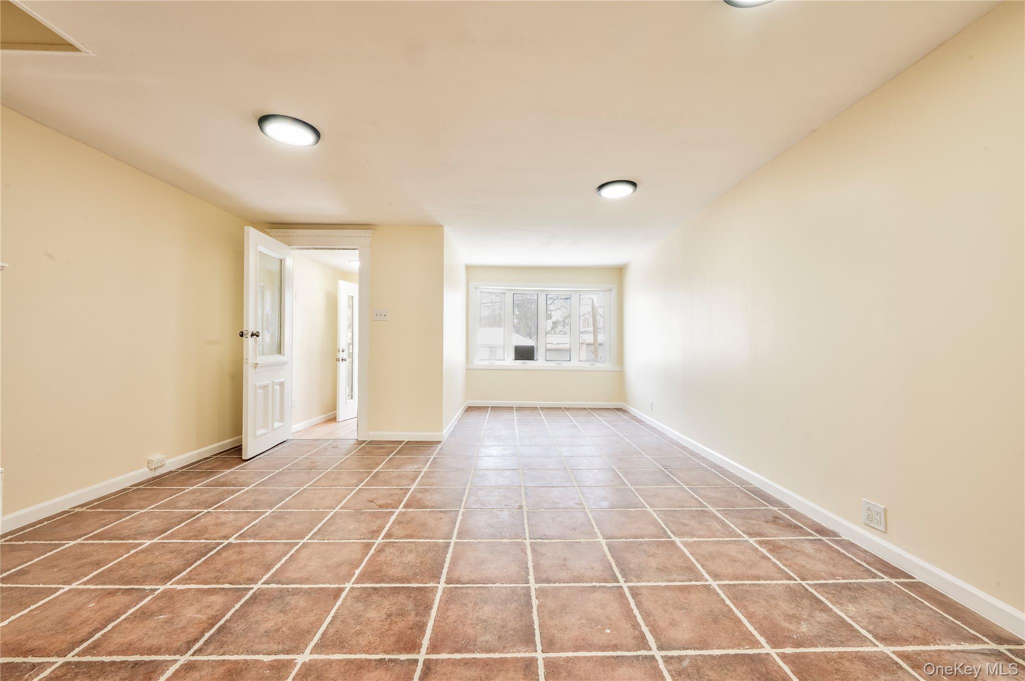 #3 photo, 9112 91st Avenue, 뉴욕퀸즈 Woodhaven , NY 11421