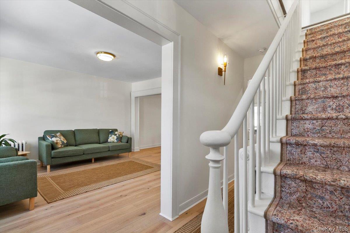 #4 photo, 8 S Cedar Street, Beacon , NY 12508