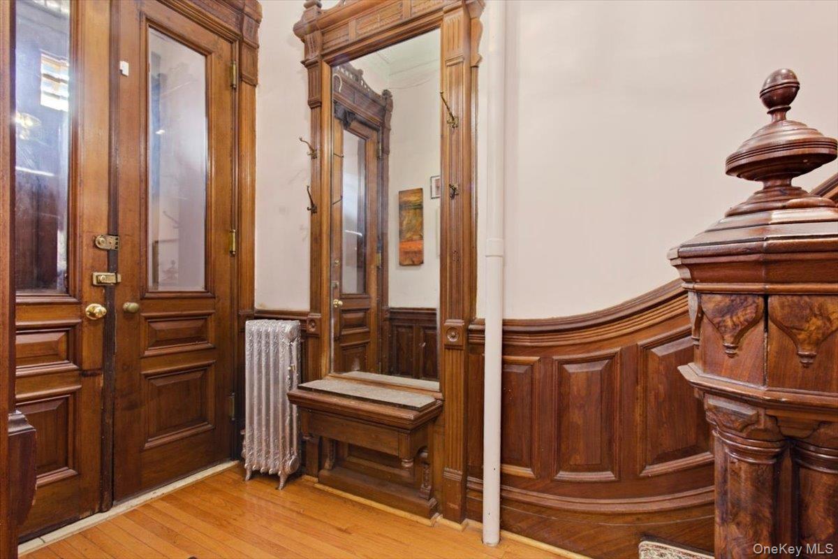 #4 photo, 107 W 131st Street, New York (Manhattan) , NY 10027