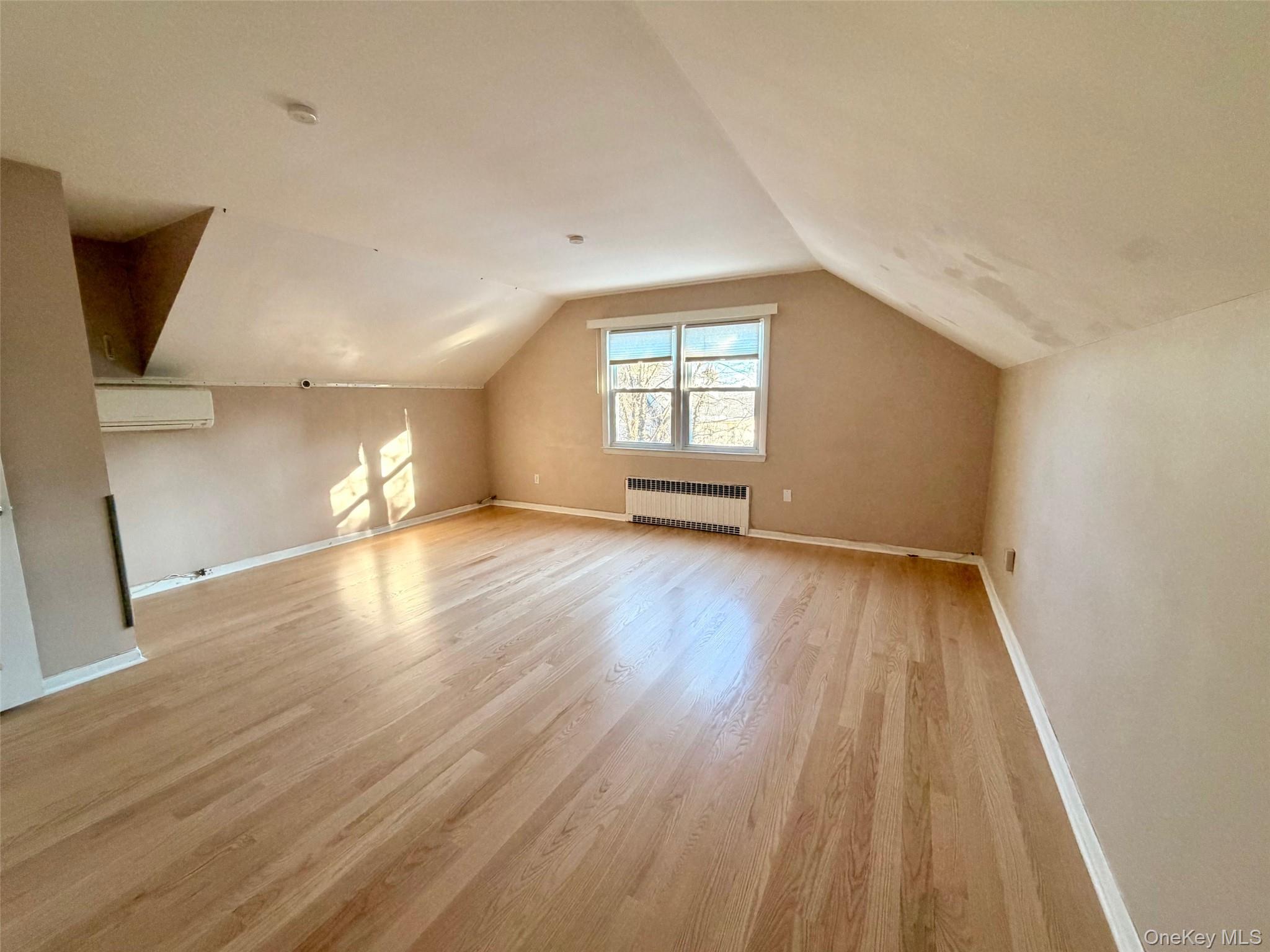 #10 photo, 169 Old Mamaroneck Road, White Plains , NY 10605