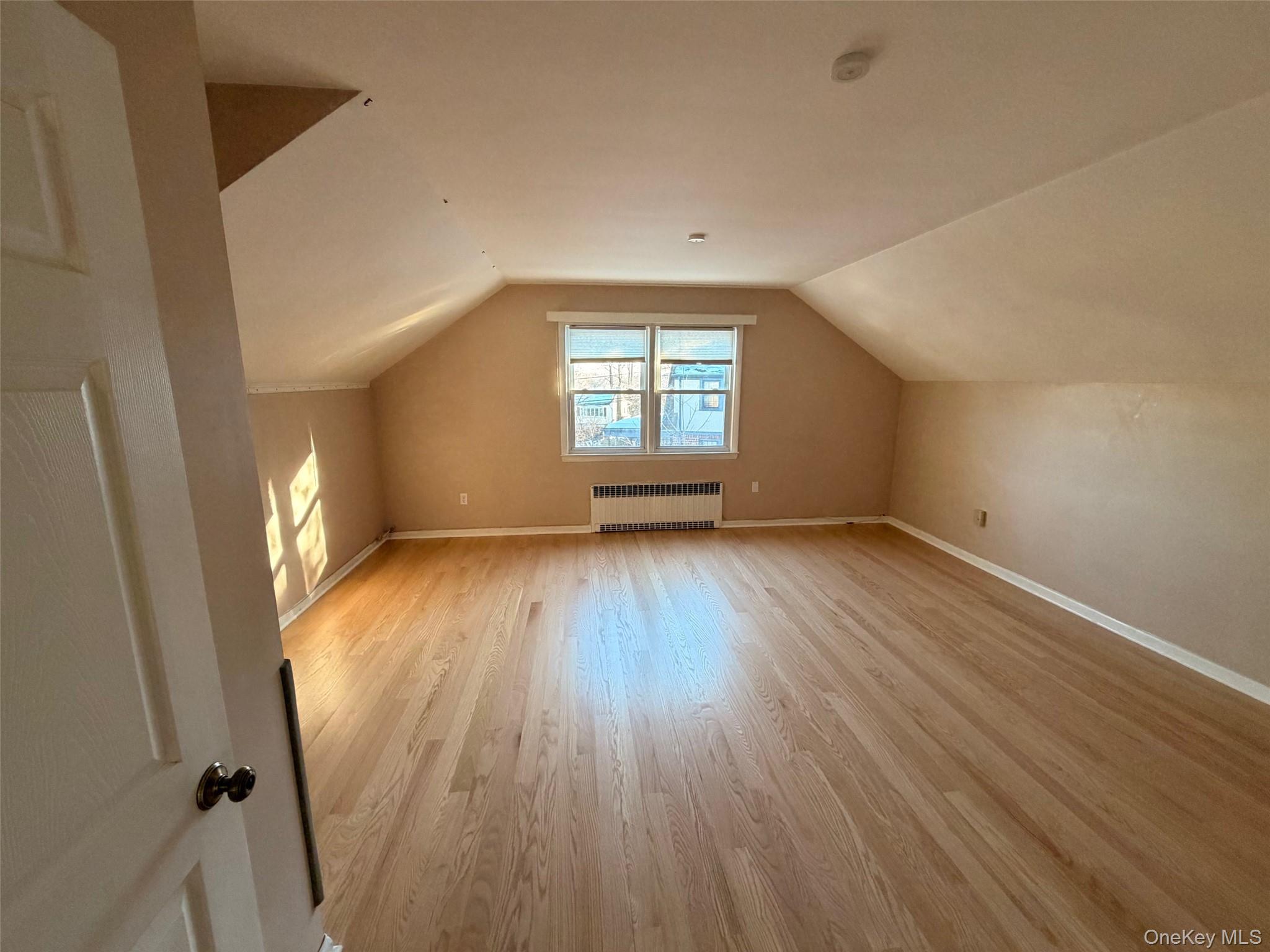 #11 photo, 169 Old Mamaroneck Road, White Plains , NY 10605