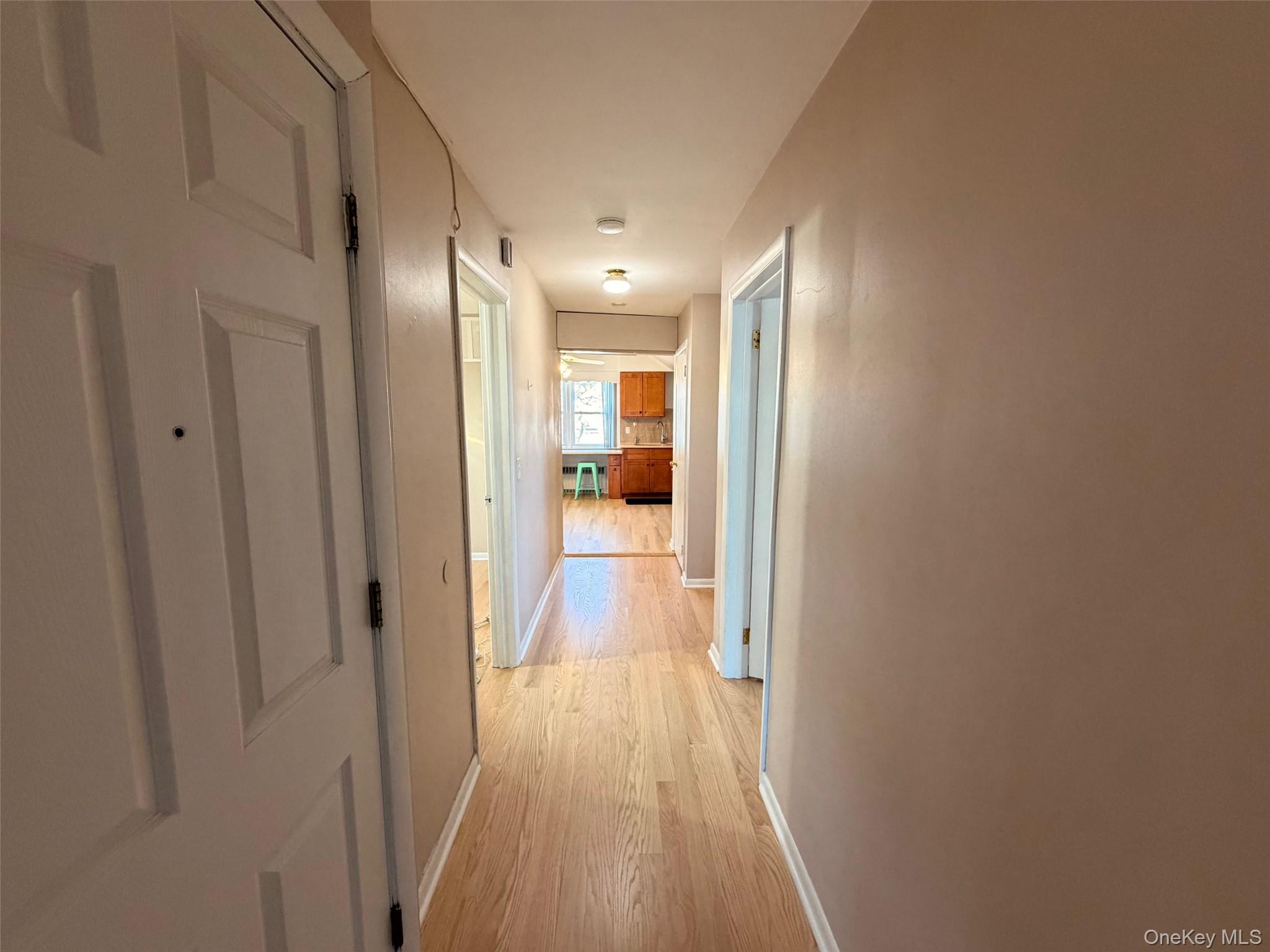 #7 photo, 169 Old Mamaroneck Road, White Plains , NY 10605