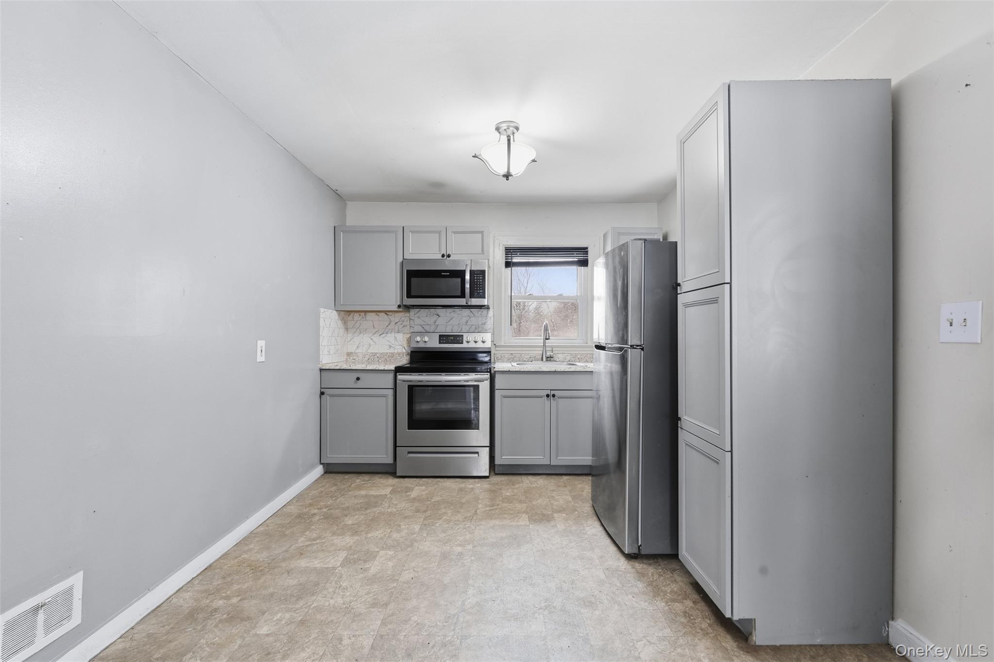 #9 photo, 28 Wileman Avenue, Walden , NY 12586