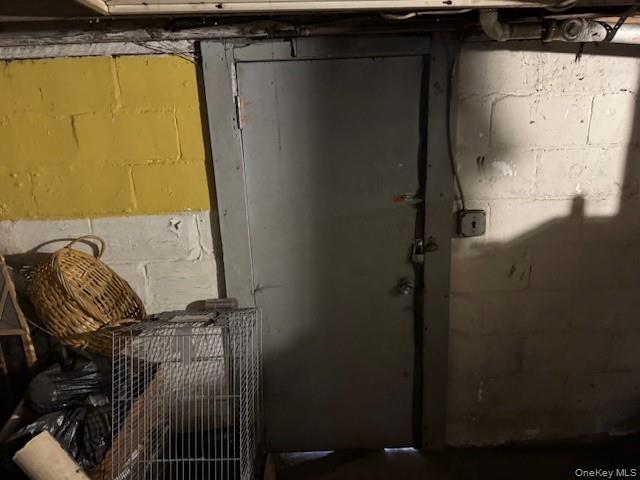 #18 photo, 2122 Walnut Street, North Baldwin , NY 11510