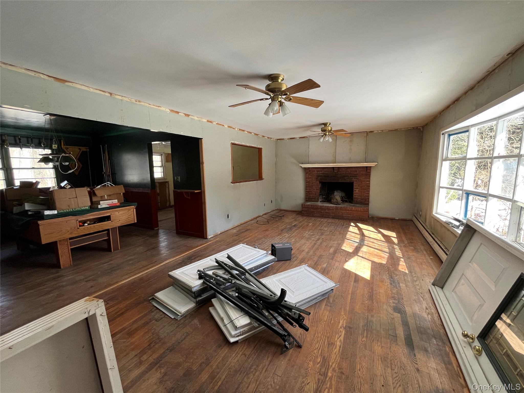 #2 photo, 802 Tooker Avenue, 롱 아일랜드 West Babylon , NY 11704