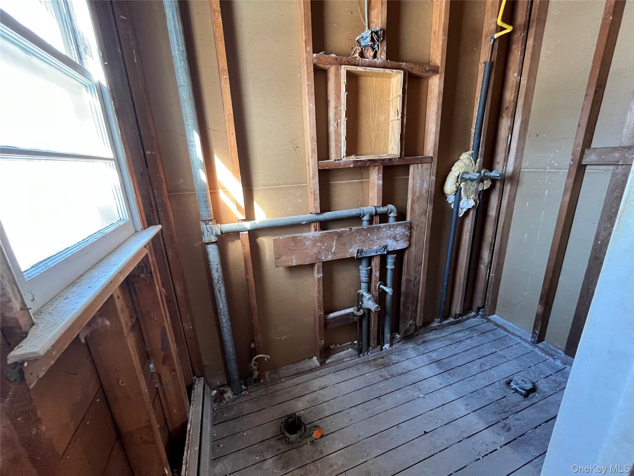 #6 photo, 802 Tooker Avenue, 롱 아일랜드 West Babylon , NY 11704