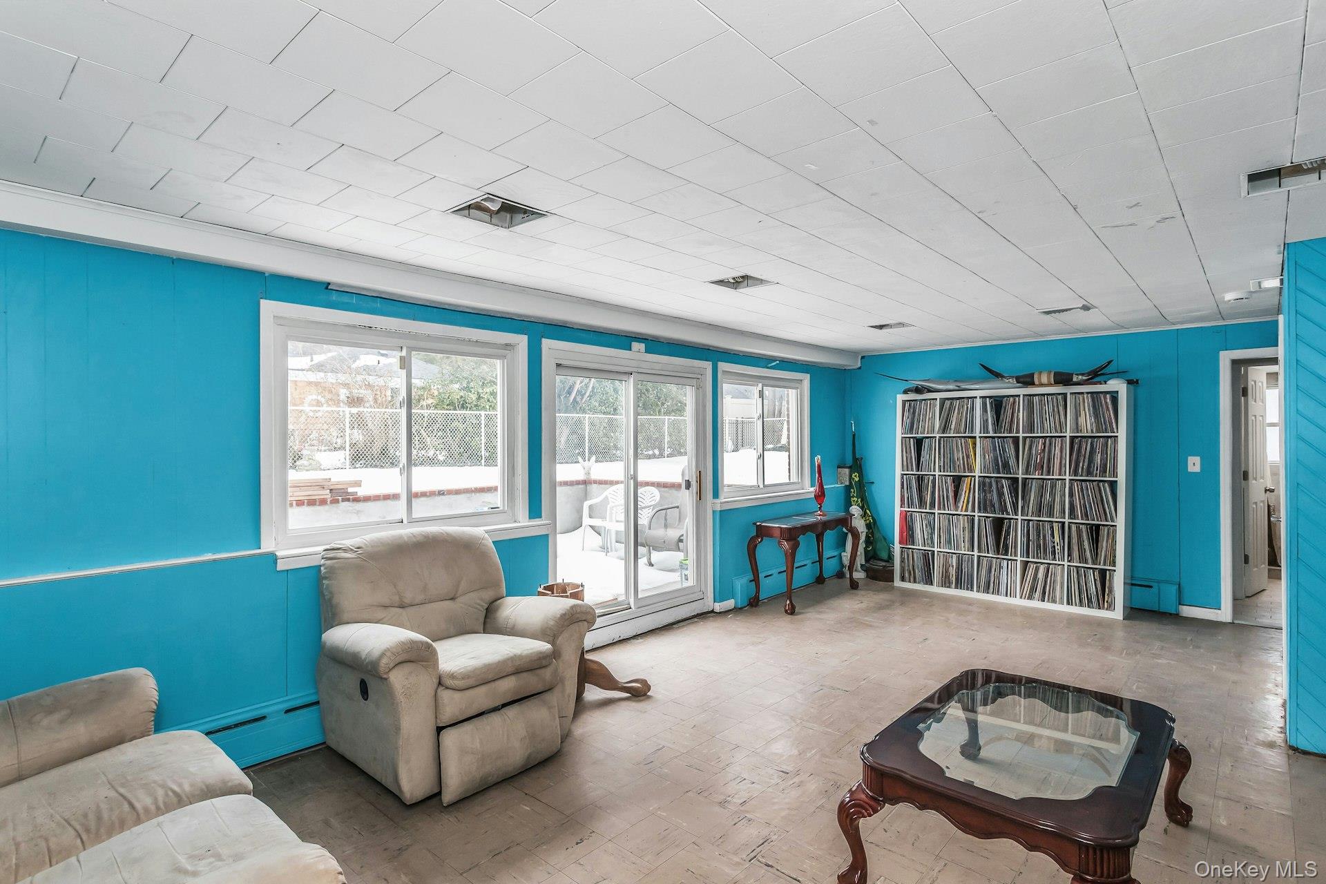 #18 photo, 56 Dowsing Place, Amityville , NY 11701