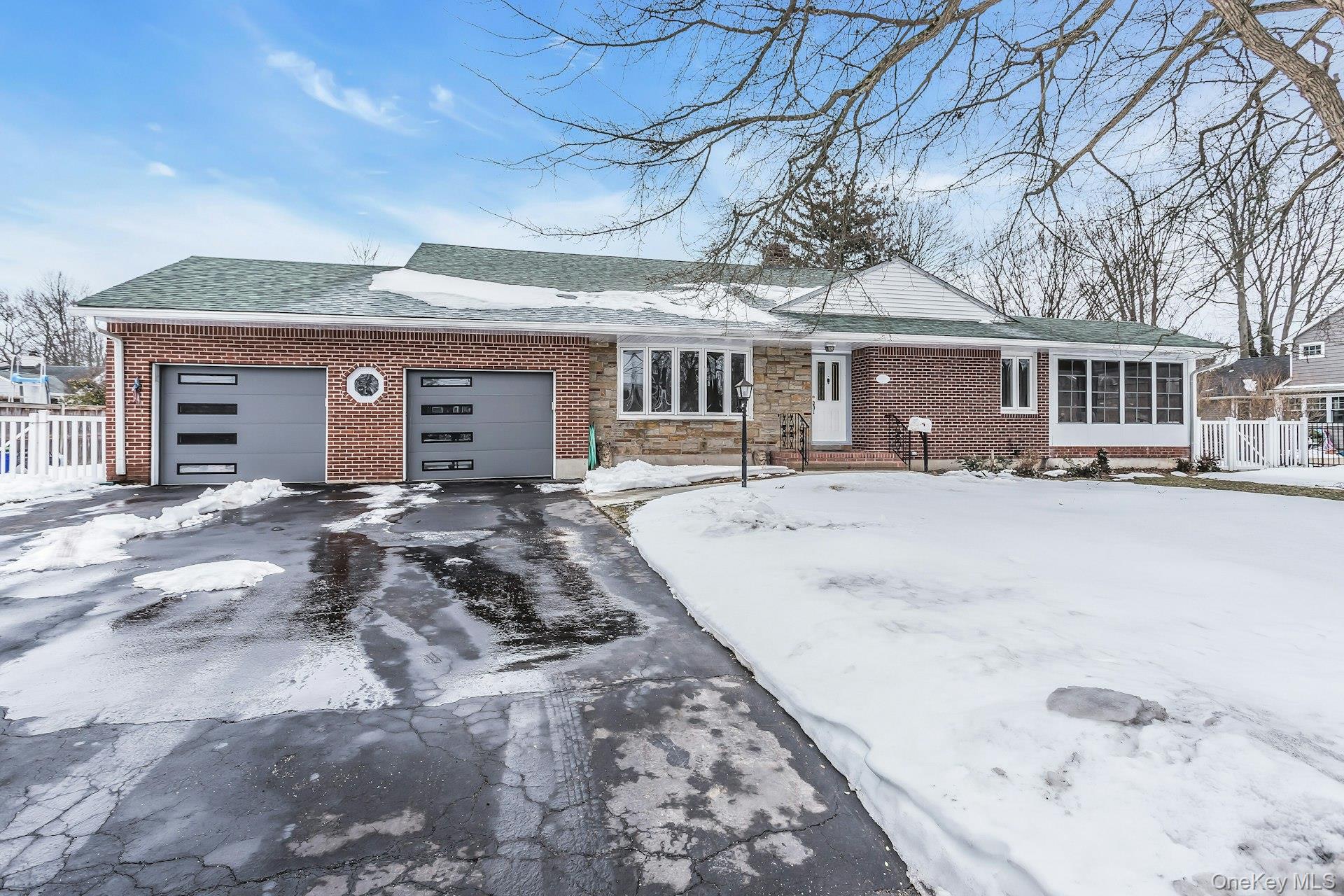 #2 photo, 56 Dowsing Place, Amityville , NY 11701