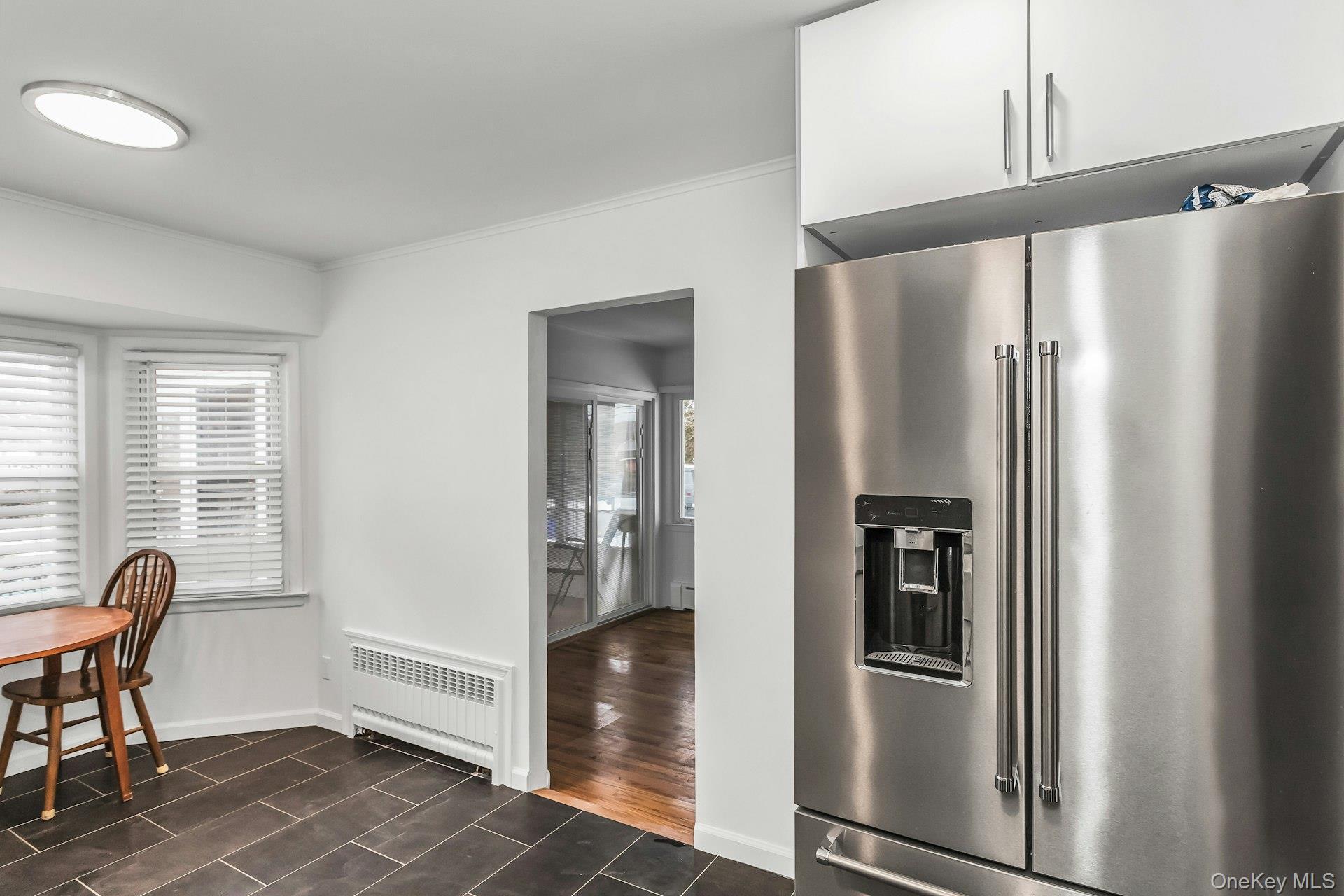 #6 photo, 56 Dowsing Place, Amityville , NY 11701