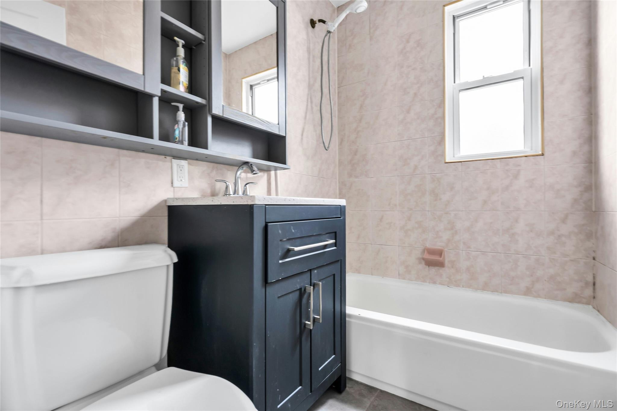 #10 photo, 3 Edward Streets, Roslyn Heights , NY 11577