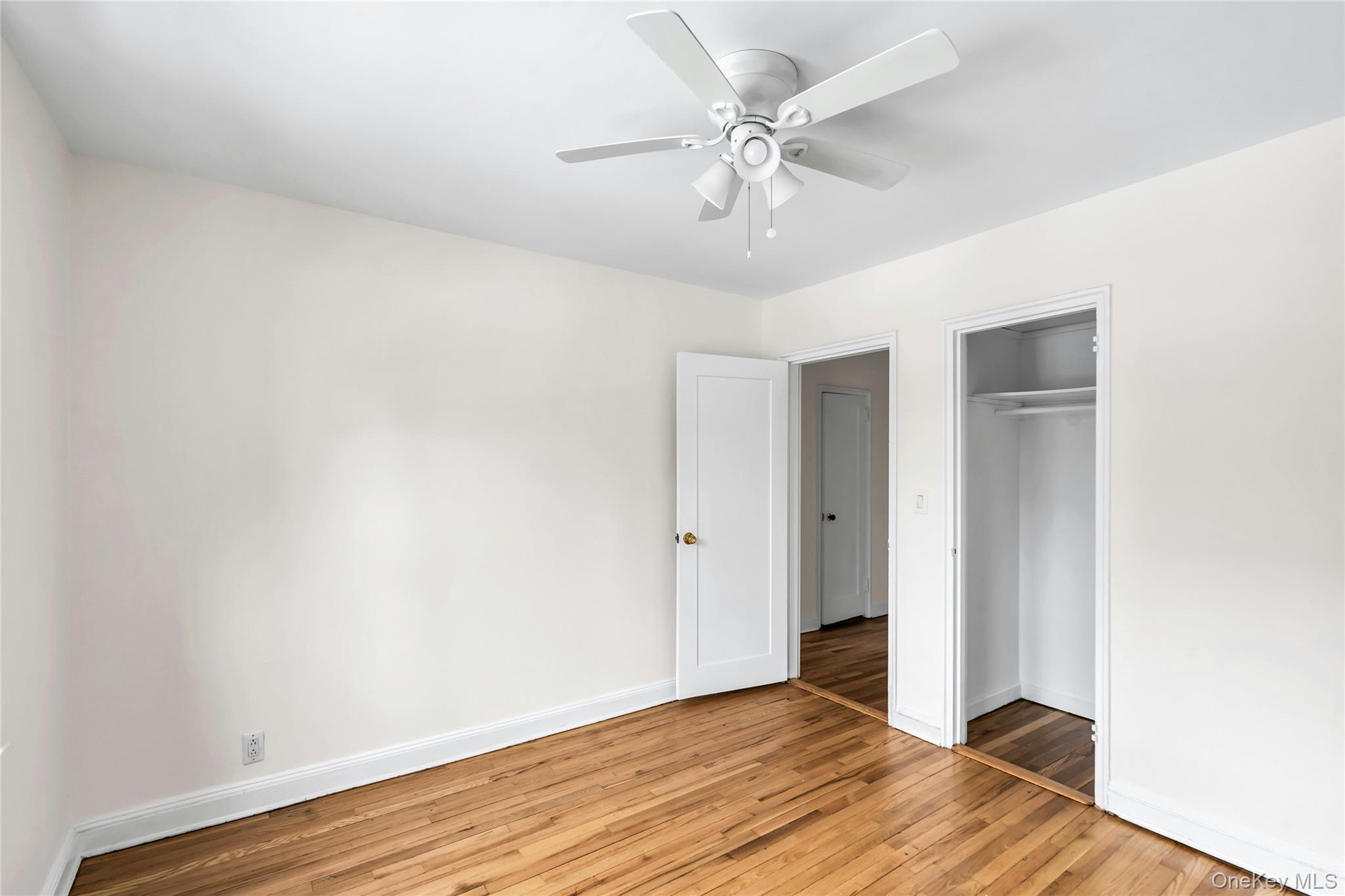 #9 photo, 3 Edward Streets, Roslyn Heights , NY 11577