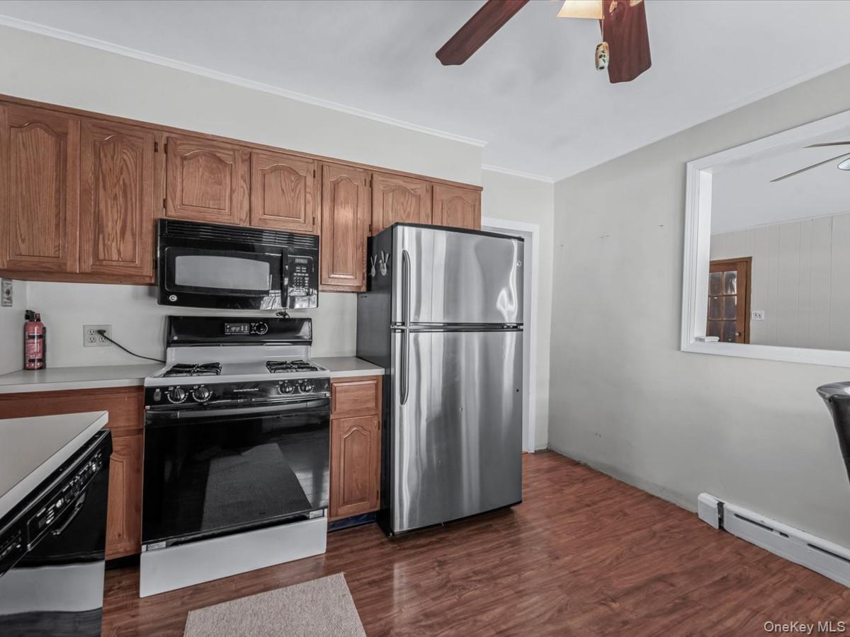 #8 photo, 442 Oakwood Road, Huntington Station , NY 11746