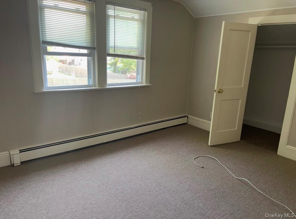 #8 photo, 79A Muncy Avenue, מחוז סאפוק West Babylon , NY 11704