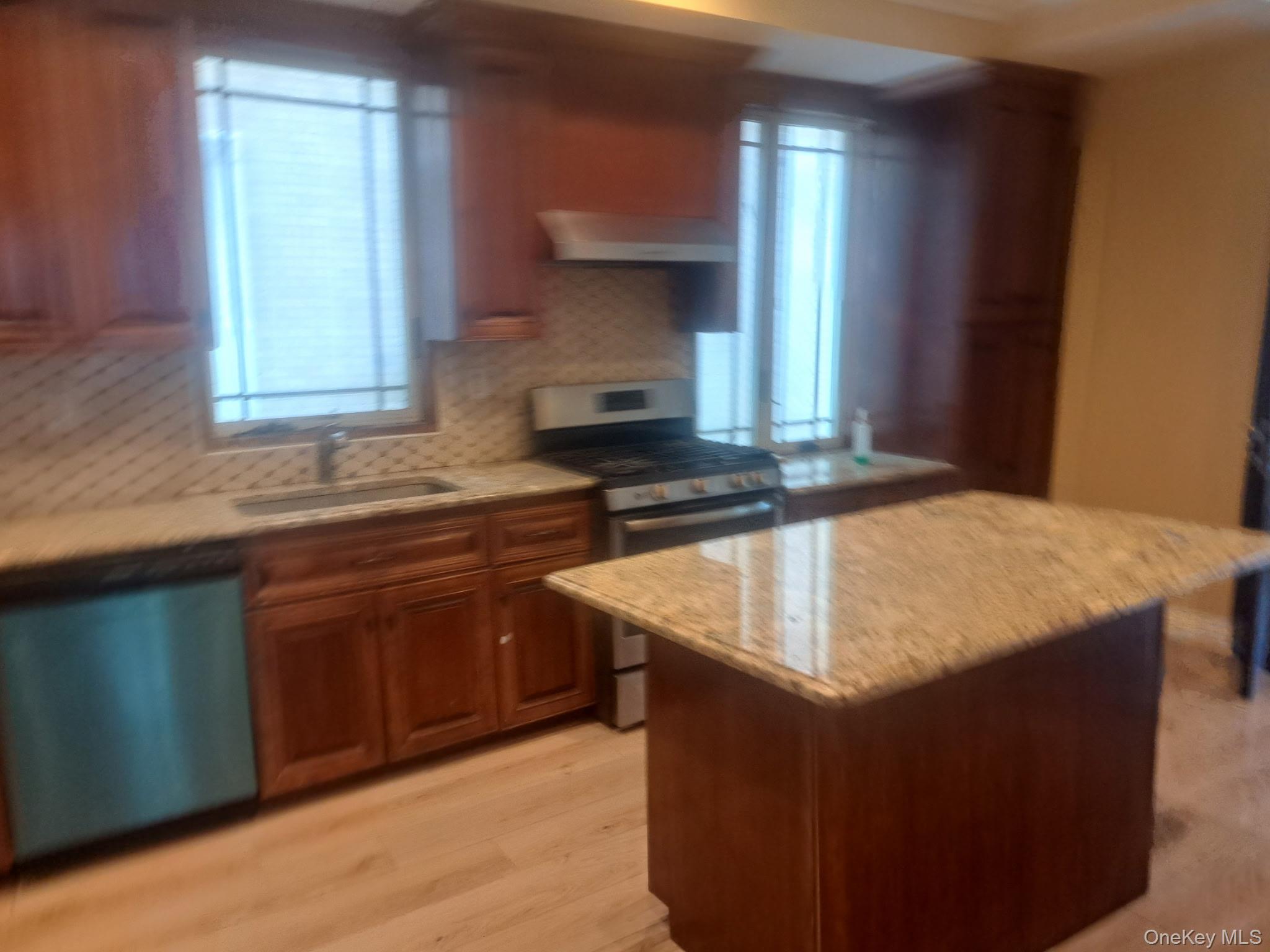 #4 photo, 12114 149th Avenue, South Ozone Park , NY 11420