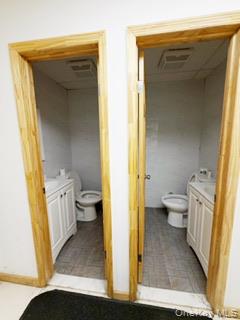 #4 photo, 141-41 Northern Boulevard, Flushing , NY 11354