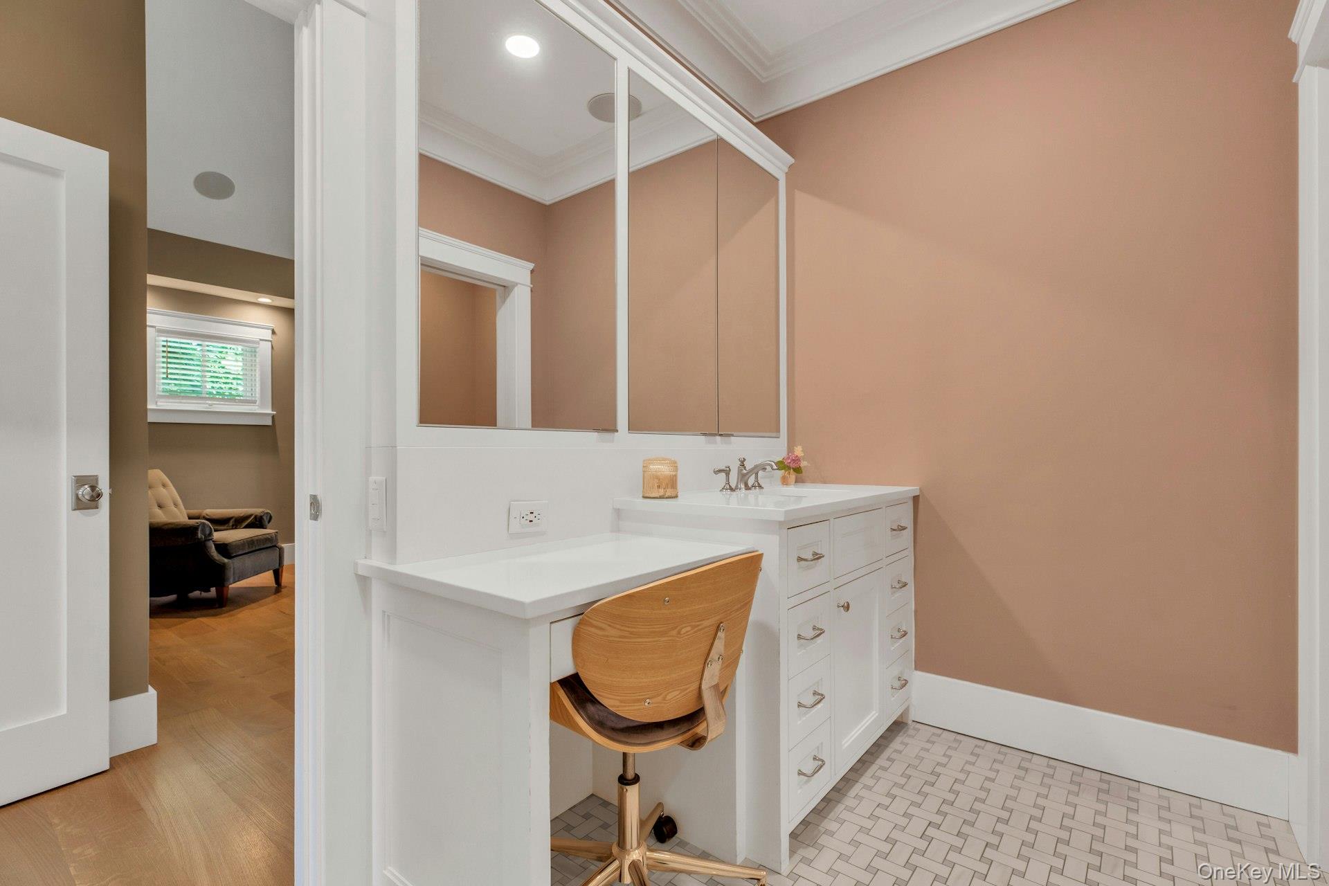 #14 photo, 120 Cambon Avenue, Saint James , NY 11780