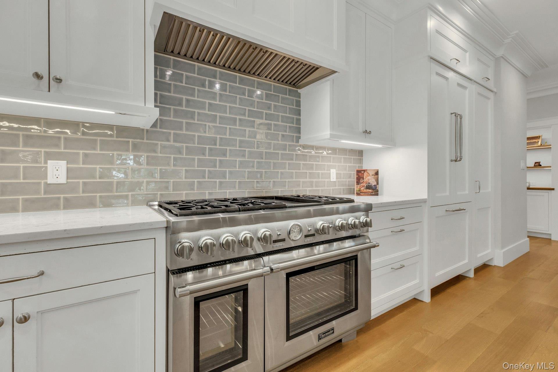 #19 photo, 120 Cambon Avenue, Saint James , NY 11780