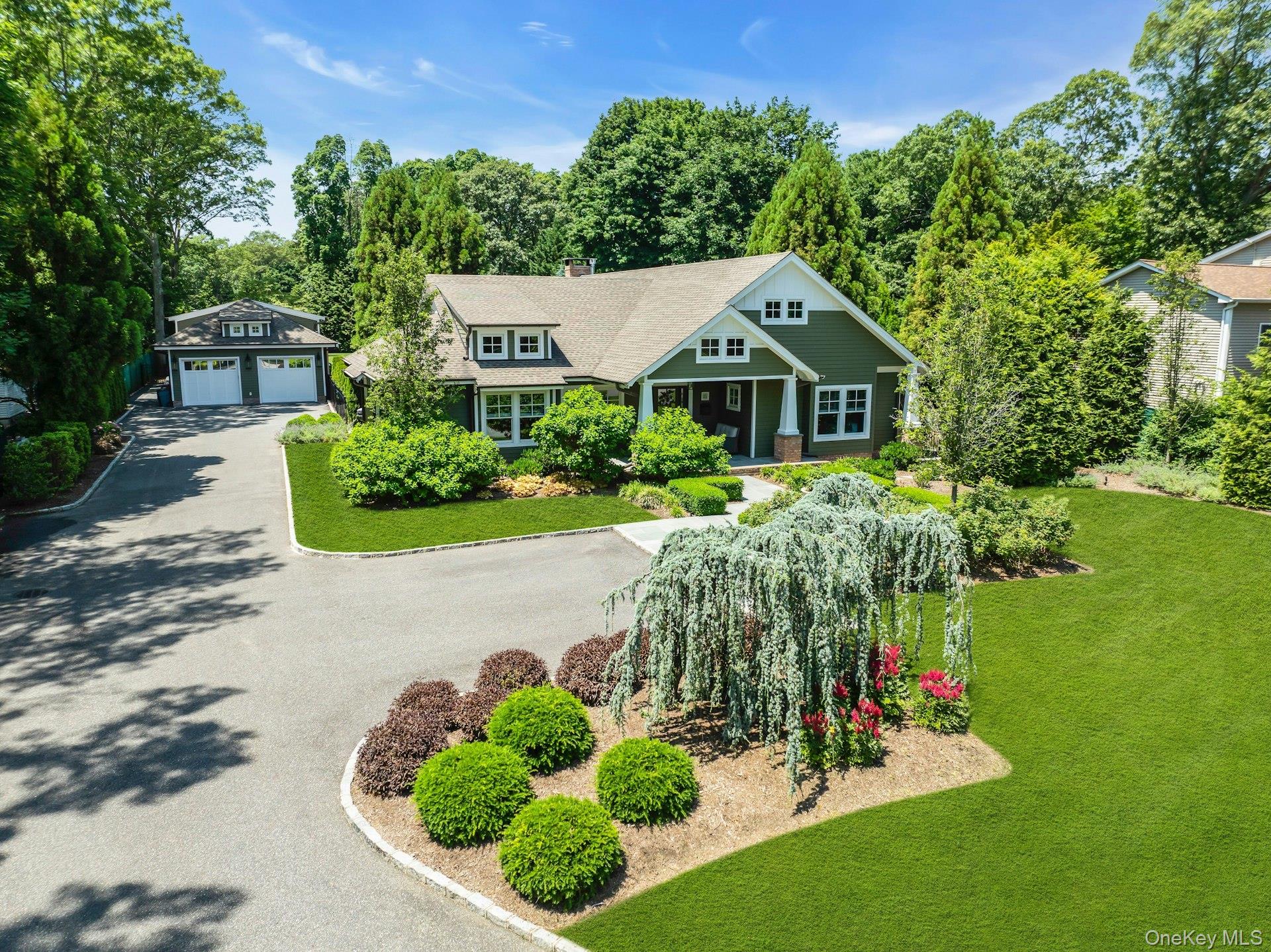 #3 photo, 120 Cambon Avenue, Saint James , NY 11780