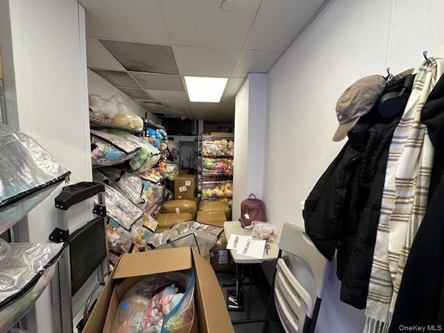 #17 photo, 86-55 Broadway, Elmhurst , NY 11373