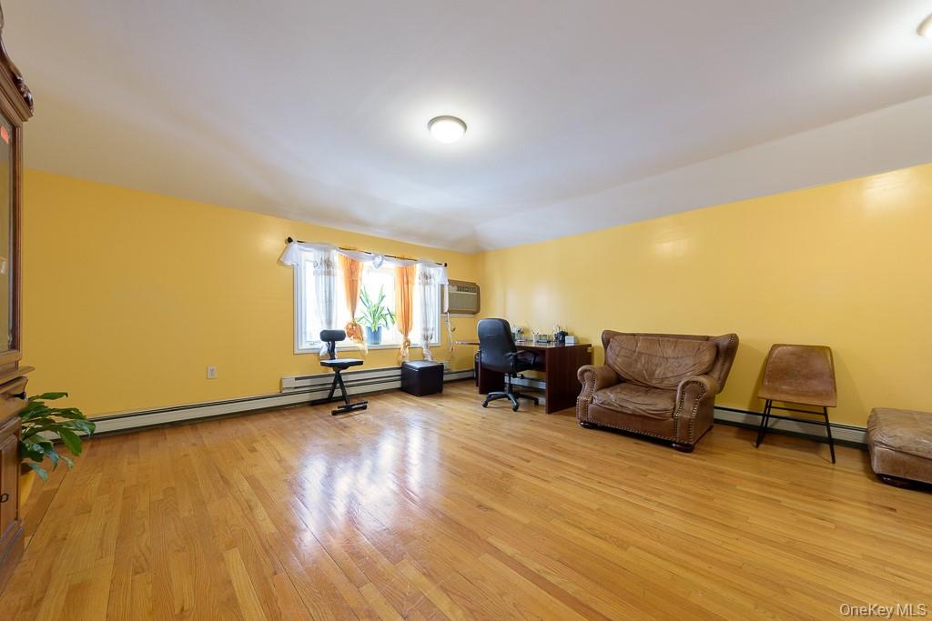 #10 photo, 16504 116th Avenue, Jamaica , NY 11434