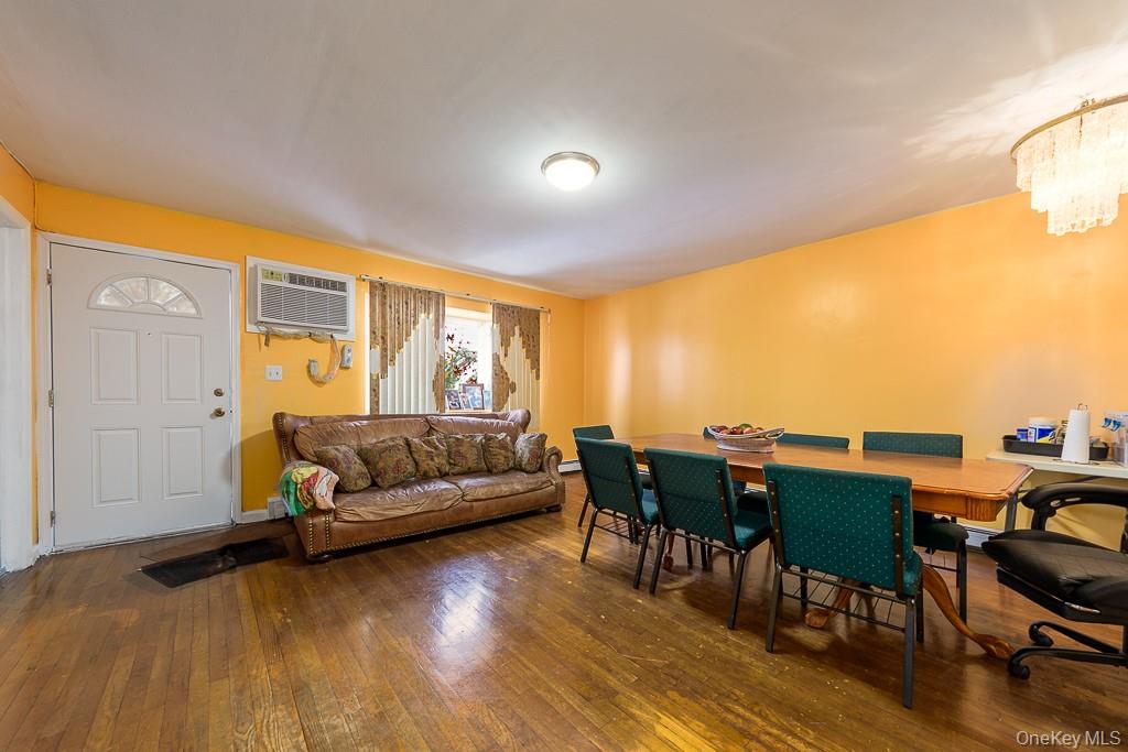 #4 photo, 16504 116th Avenue, Jamaica , NY 11434