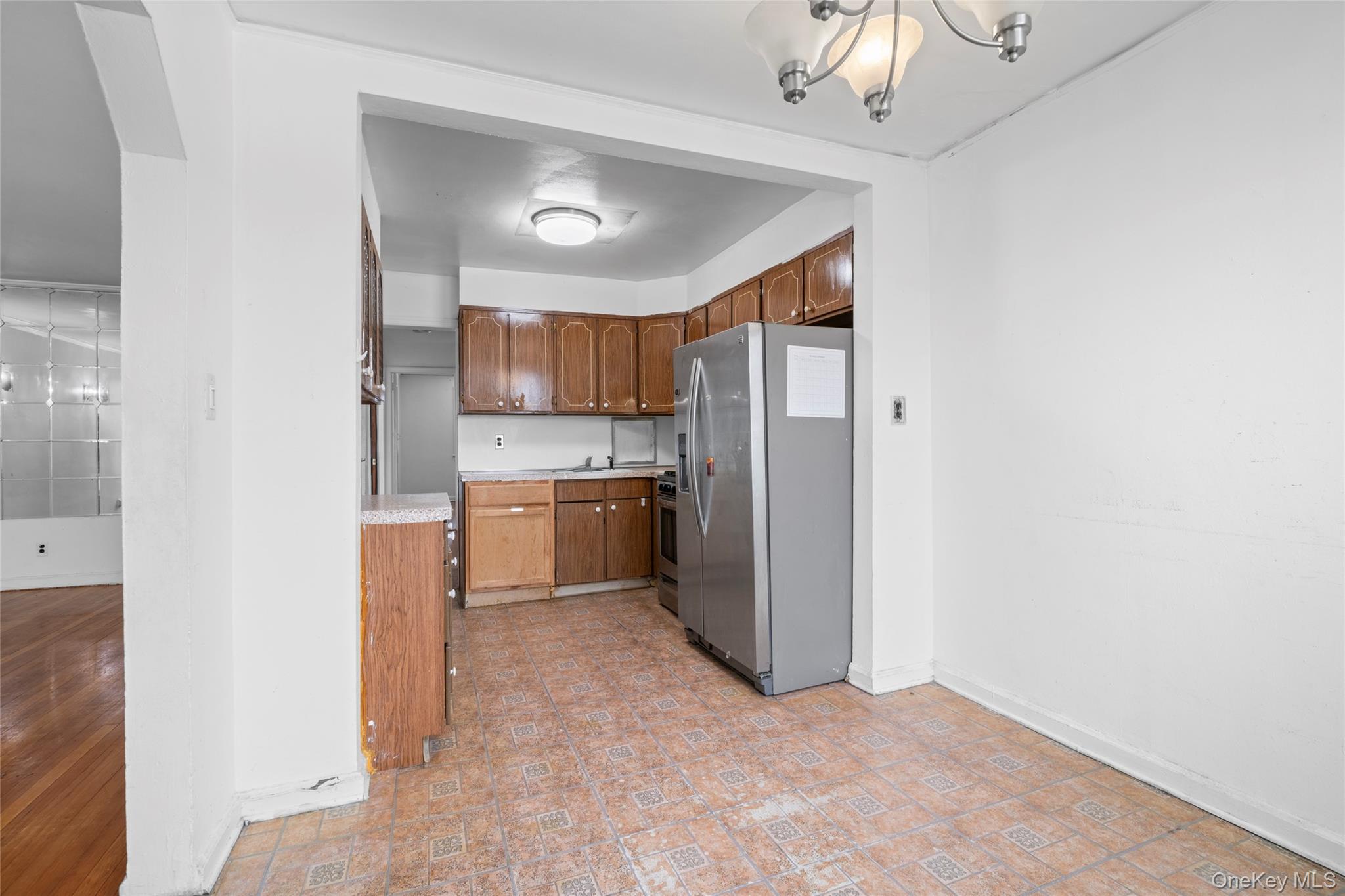#14 photo, 6810 60th Drive, কুইন্‌স Maspeth , NY 11378