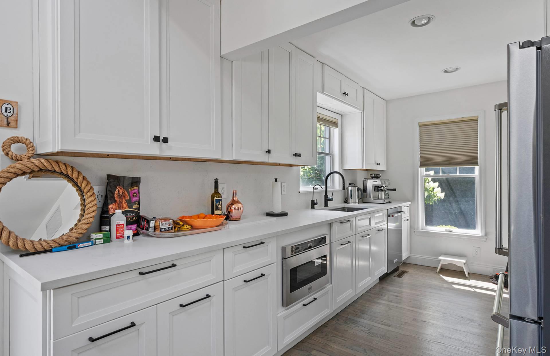 #12 photo, 28 Windermere Drive, מחוז סאפוק Sag Harbor , NY 11963