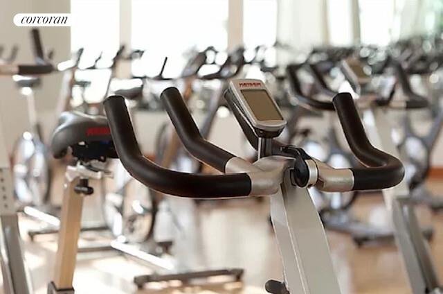 #10 photo, 200 W END Avenue, Lincoln Square , NY 10023